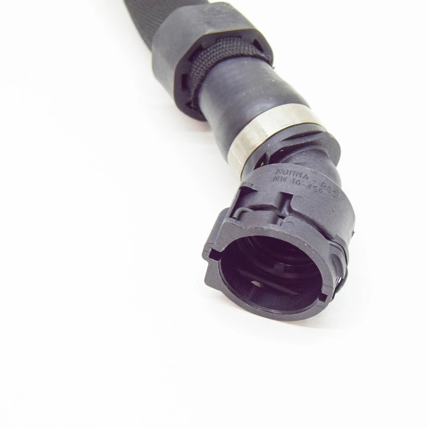 NEW MERCEDES-BENZ E W213 ENGINE COOLANT HOSE A2135018600 ORIGINAL