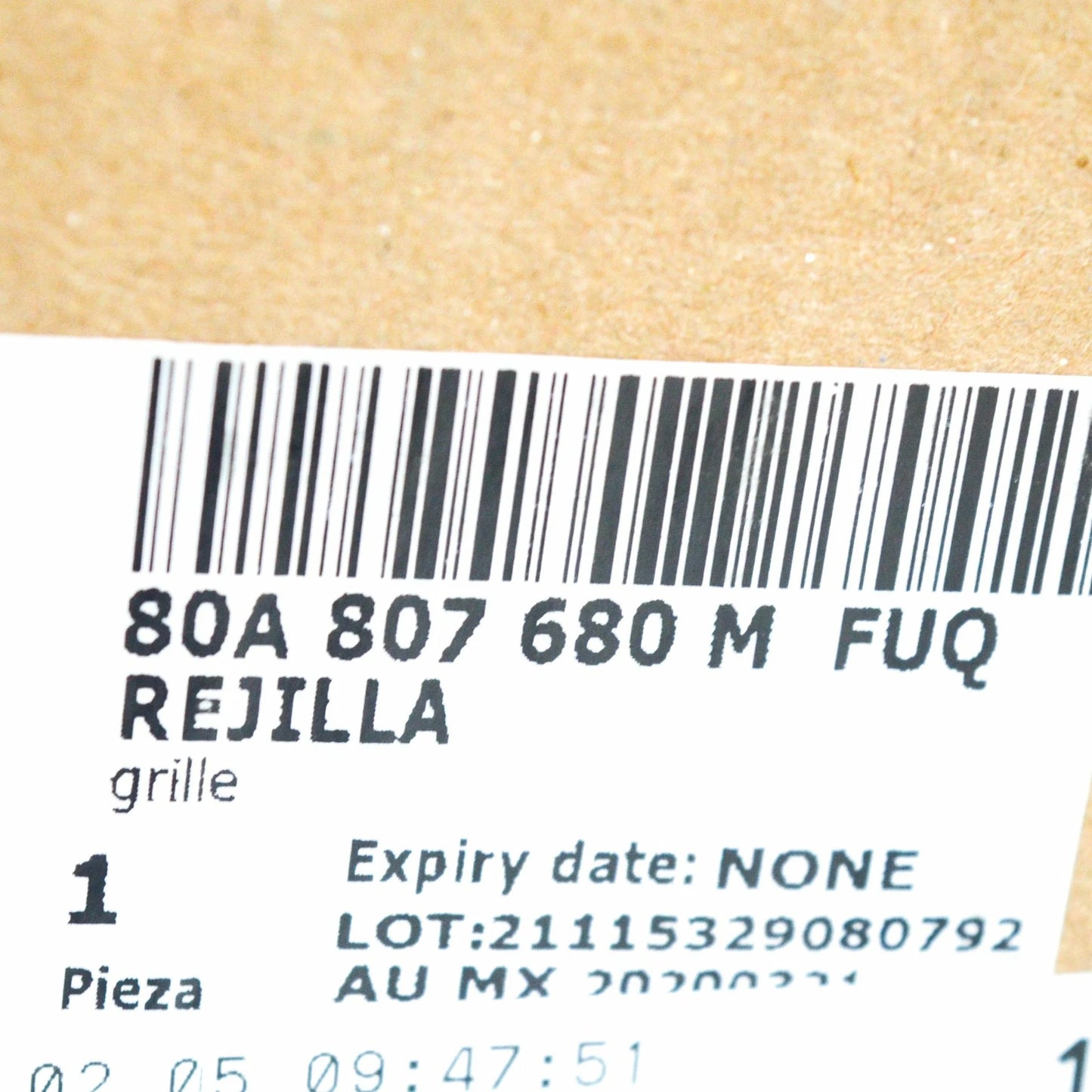 NEW AUDI Q5 80A FRONT BUMPER RIGHT GRILLE LOWER 80A807680MFUQ OEM