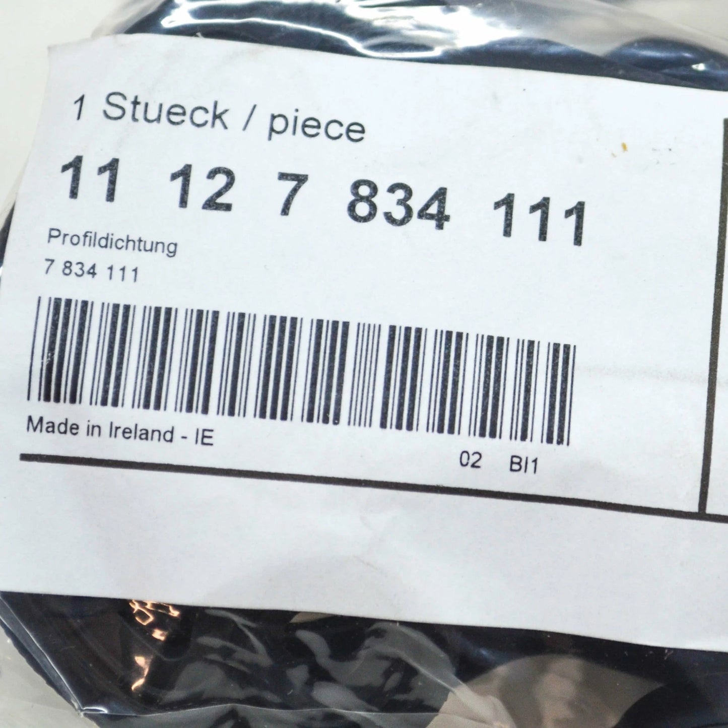 NEW BMW M5 E60 CYLINDER HEAD PROFILE GASKET 11127834111 ORIGINAL
