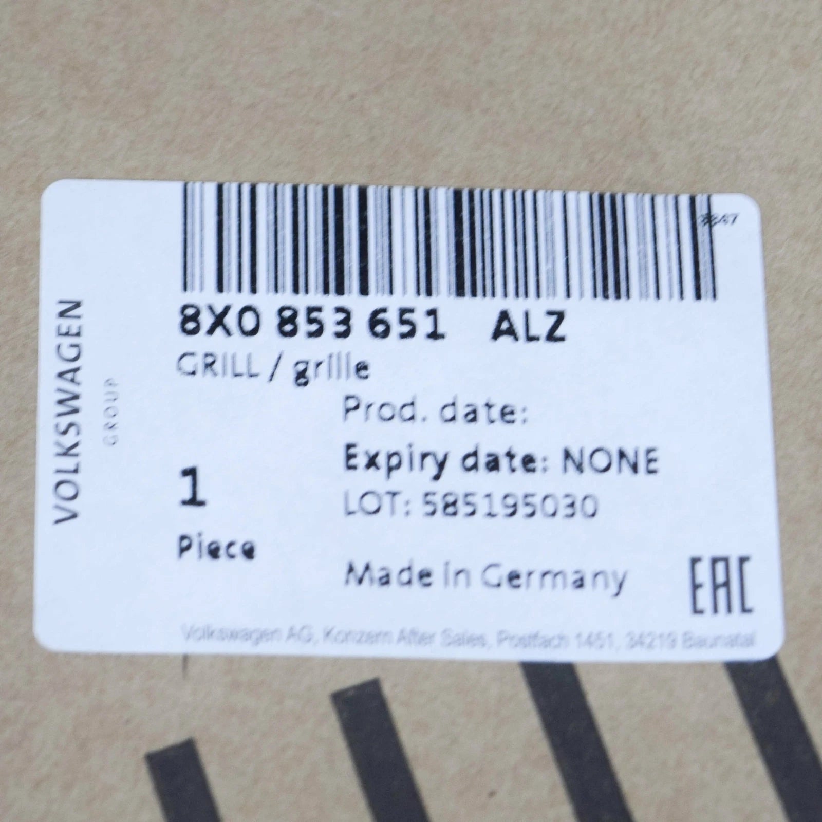 NEW AUDI A1 8X FRONT BUMPER RADIATOR GRILLE 8X0853651ALZ