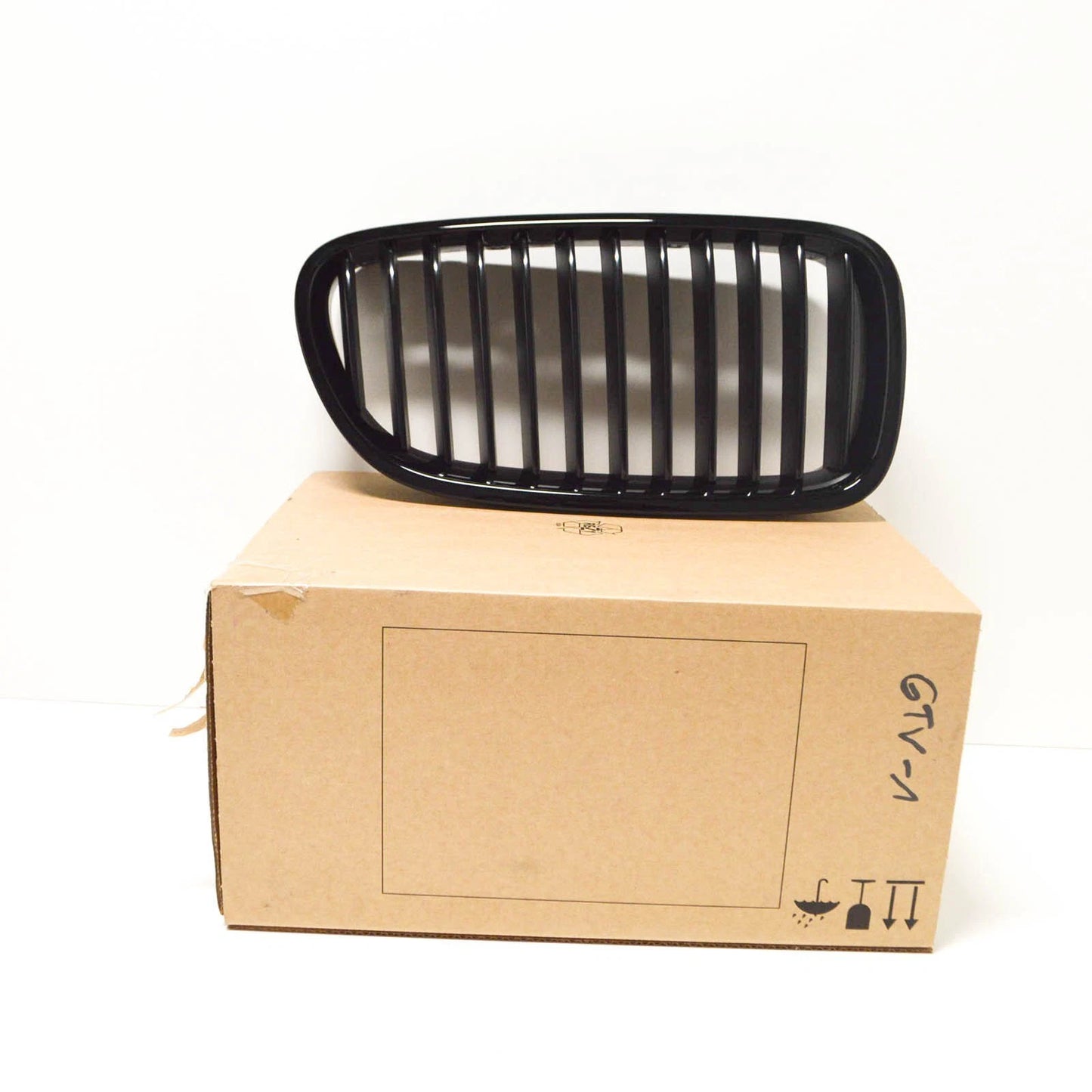 NEW BMW 5 F10 RADIATOR GRILLE M PERFORMANCE 51712165528 2165528 2015 ORIGINAL