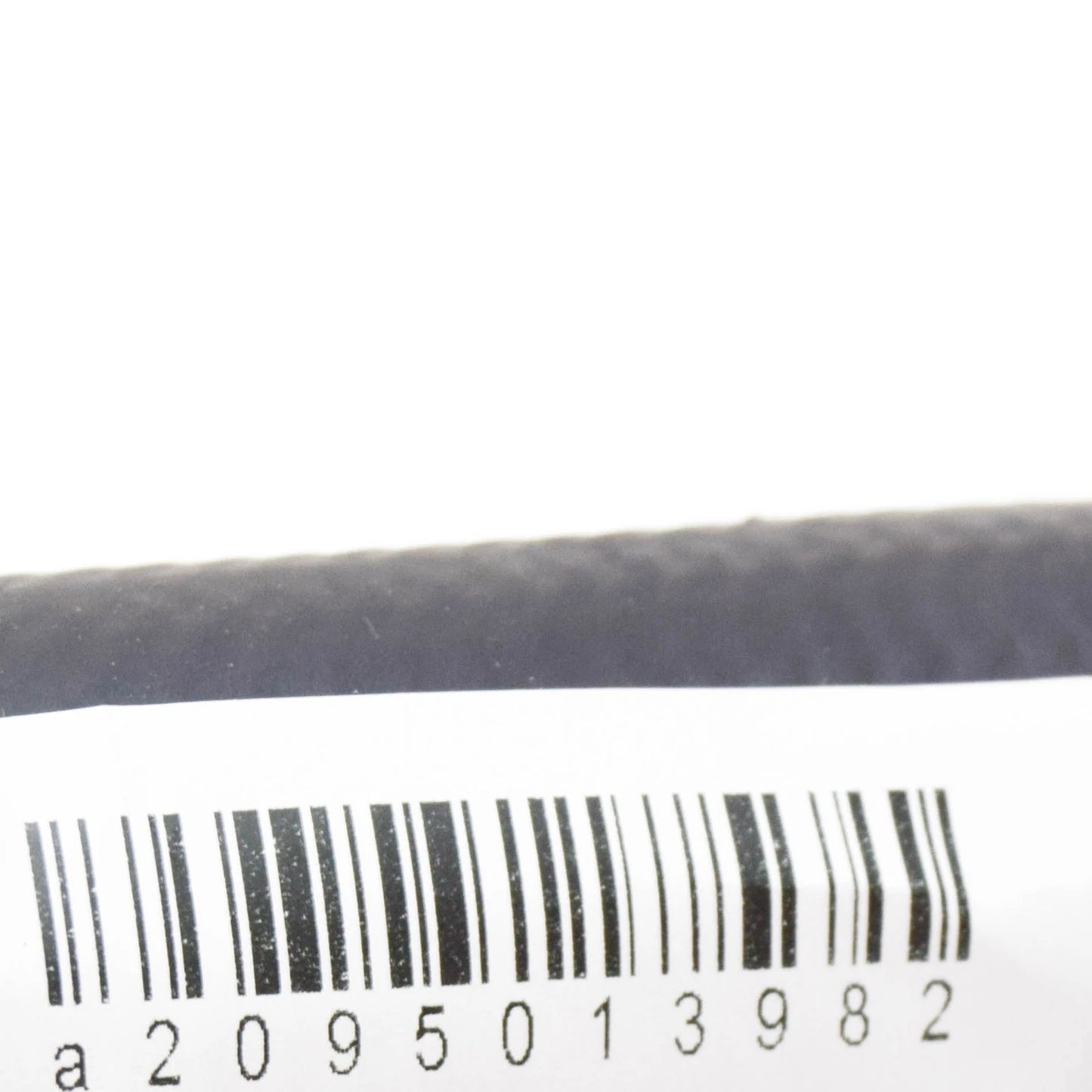 NEW MERCEDES-BENZ C COUPE CL203 RADIATOR TOP HOSE A2095013982 ORIGINAL