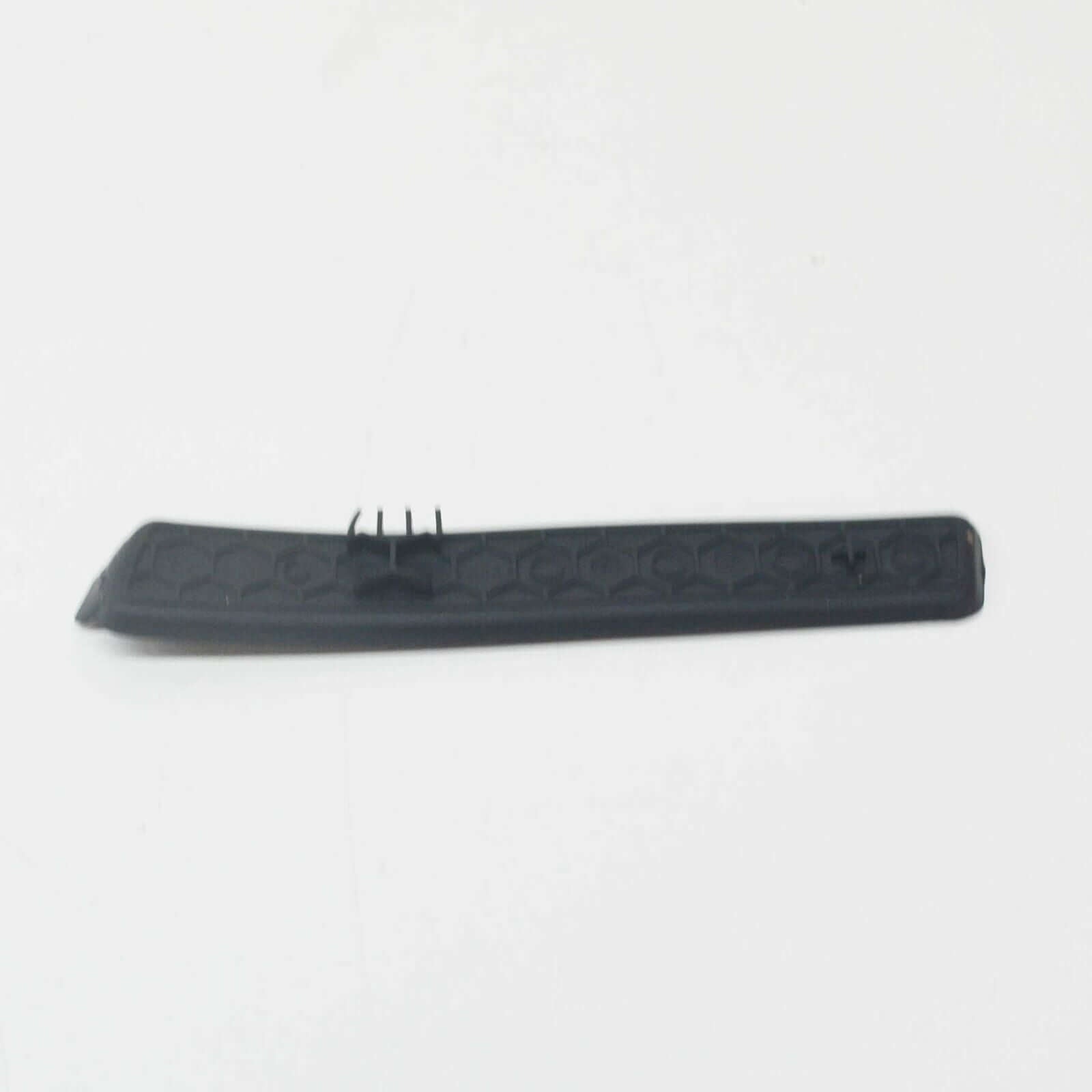 Genuine Audi Q5 Panel Trim Cup Insert Rubber 80B8632824Pk 2016 Original