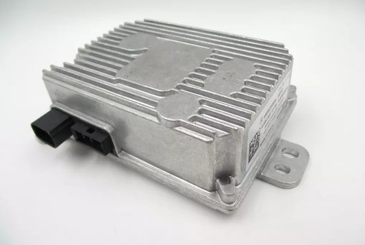 NEW MERCEDES-BENZ A W177 VOLTAGE CONVERTER A0008271105 ORIGINAL