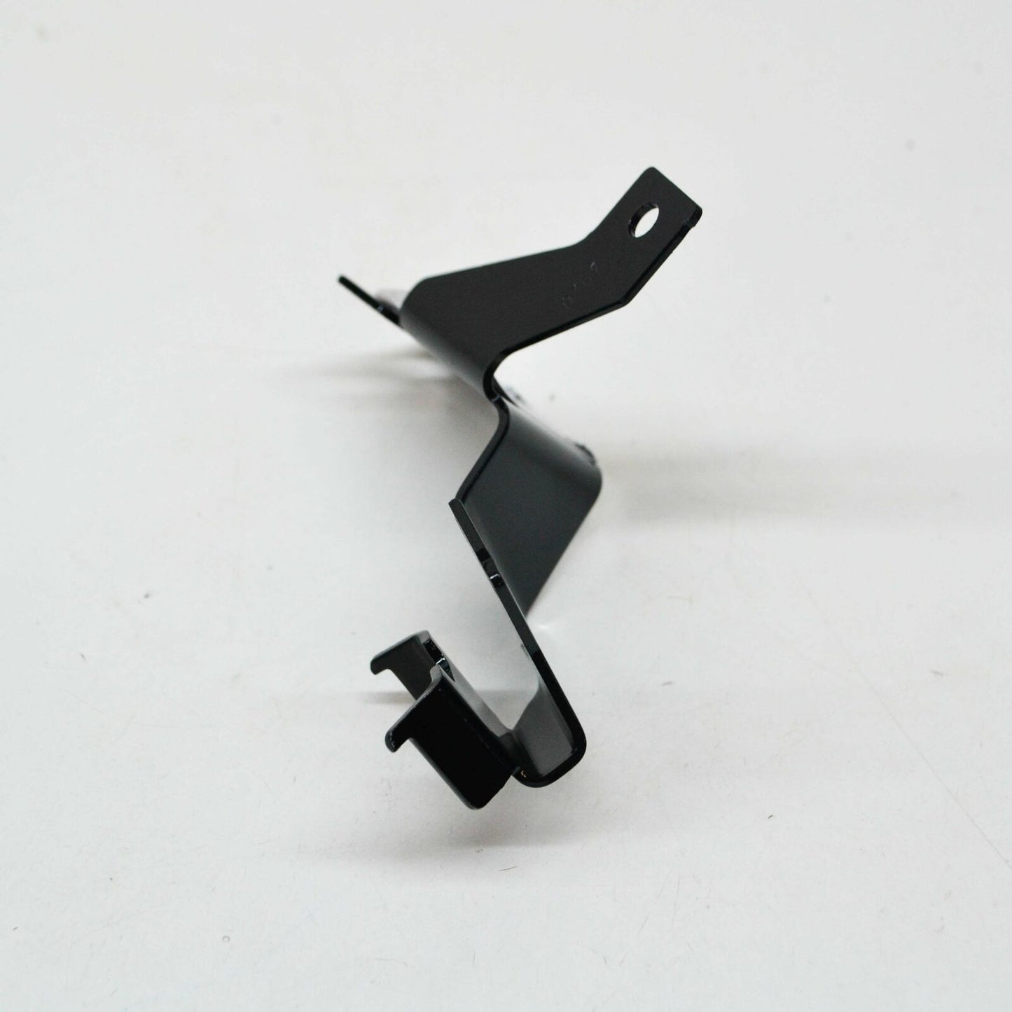 NEW MERCEDES-BENZ GLC COUPE C253 CIRCULATION PUMP HOLDER A2535011100 ORIGINAL