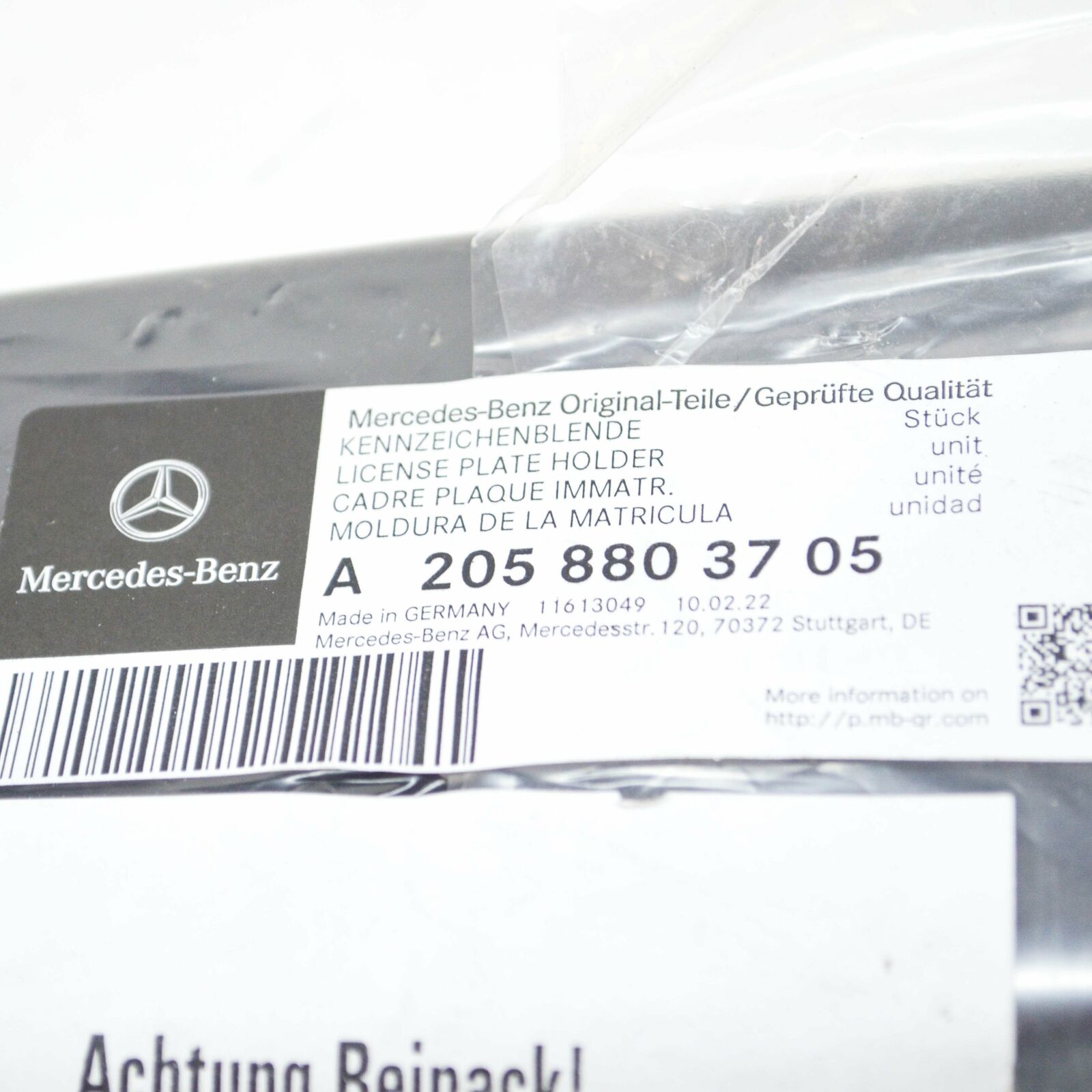 NEW MB C COUPE C205 FRONT BUMPER LICENSE NUMBER HOLDER A2058803705 ORIGINAL