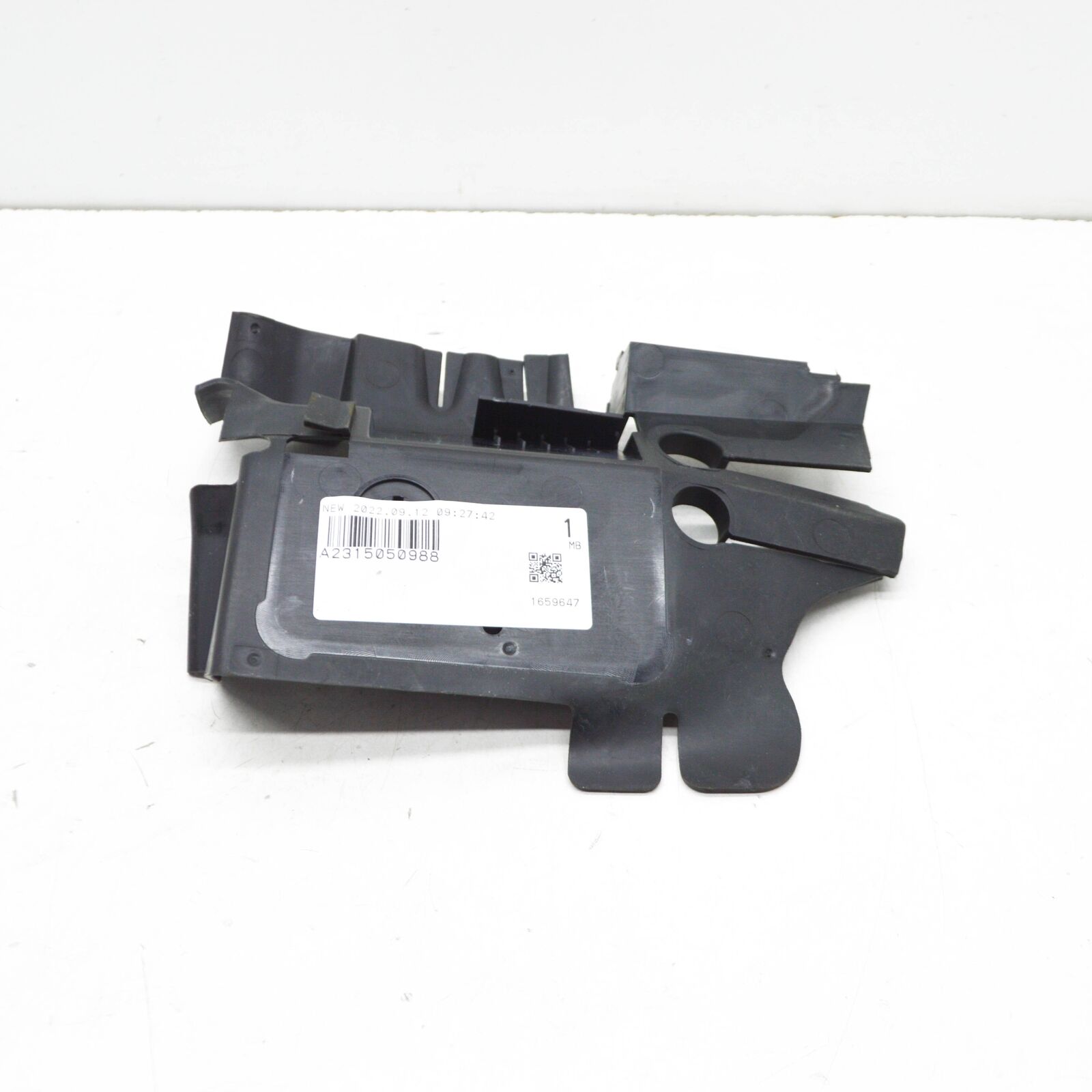 NEW MERCEDES-BENZ SL R231 RADIATOR AIR DUCT A2315050988 ORIGINAL