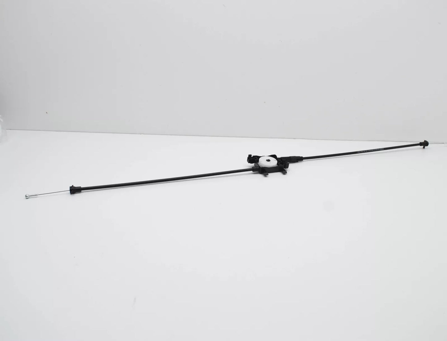 NEW AUDI A3 8V BONNET LOCK CABLE 8V0823531A ORIGINAL