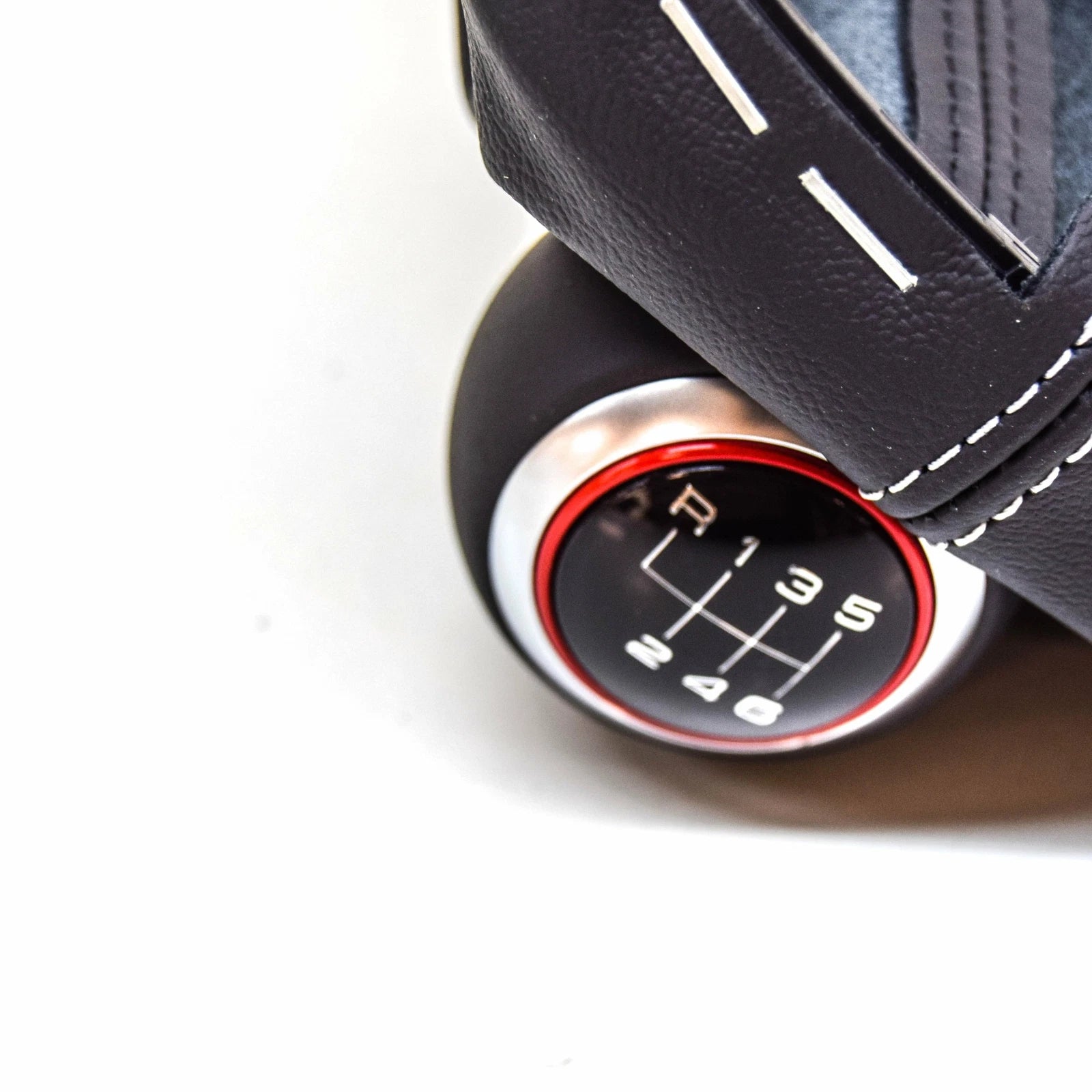 NEW AUDI A1 8X GEARSTICK KNOB WITH TRIM 8X0863278KXBA ORIGINAL