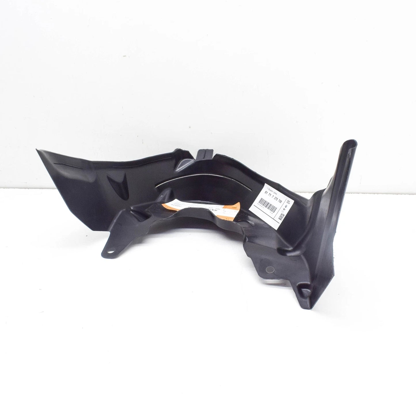 NEW BMW I8 I12 FRONT RIGHT TOP WHEEL ARCH SUPPORT COVER 51717375708 ORIGINAL