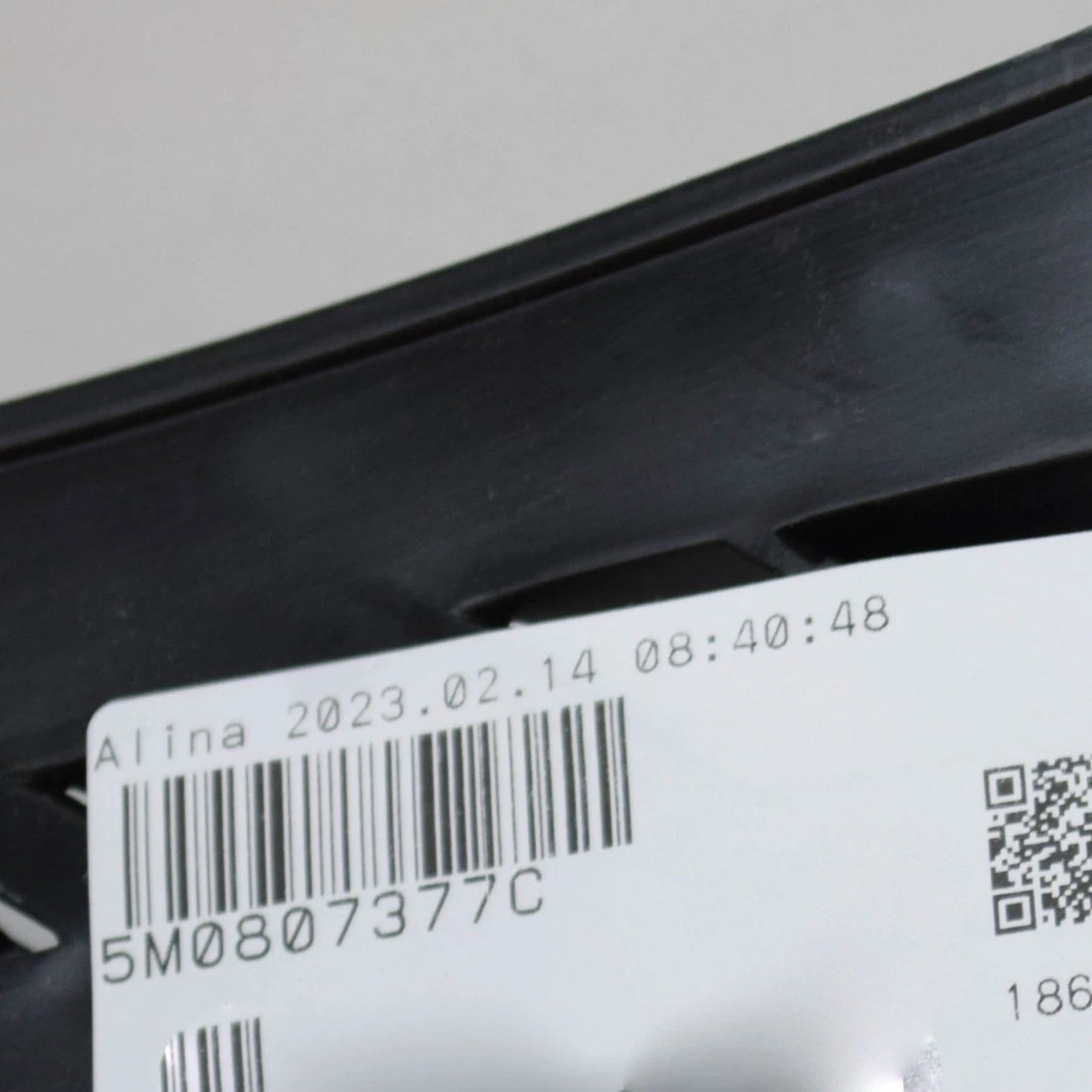 NEW VOLKSWAGEN GOLF PLUS REAR LEFT BUMPER BRACKET GUIDE 5M0807377C 2014 ORIGINAL