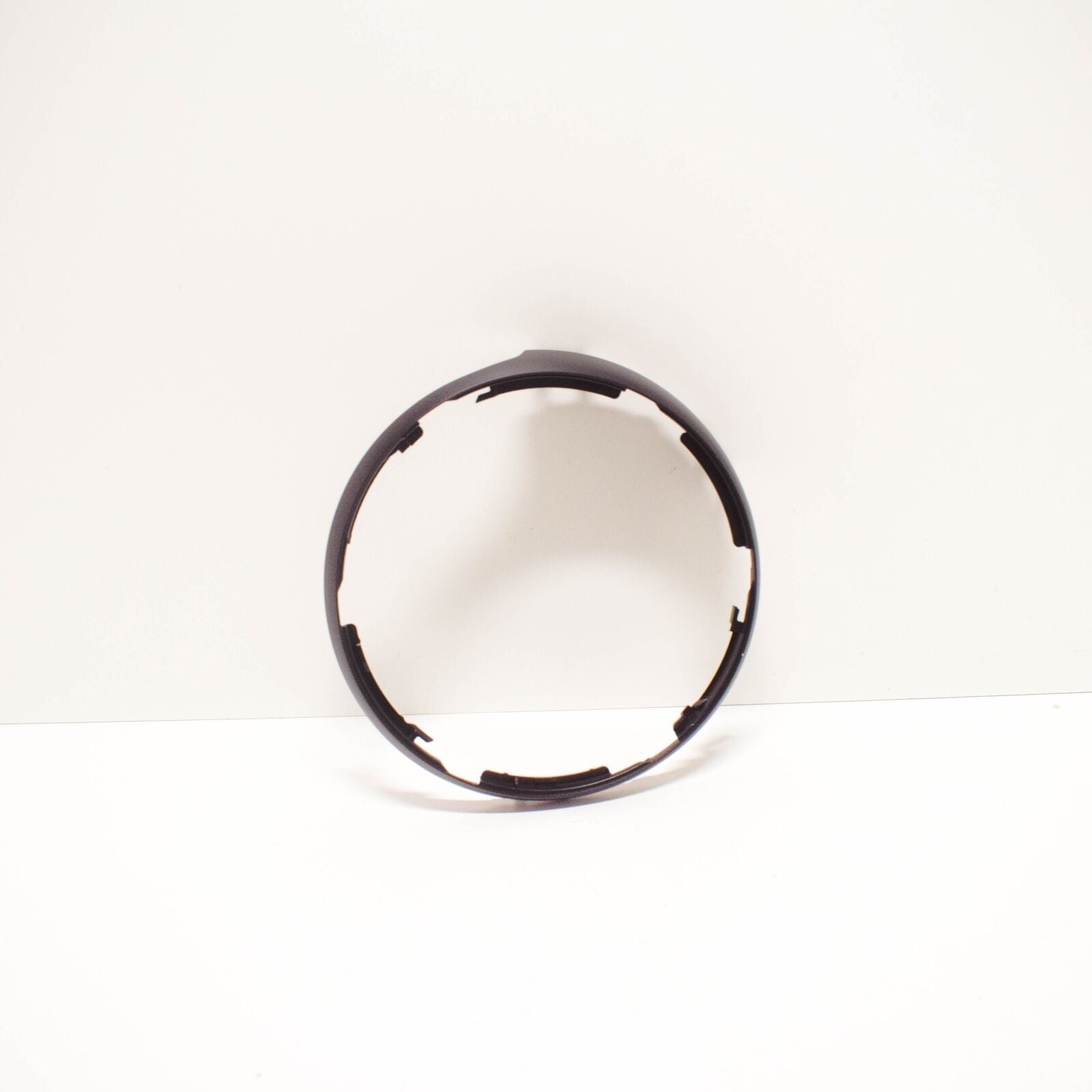 NEW MB GLC X253 FRONT BUMPER EMBLEM BADGE SURROUND TRIM A2538885700 INE ORIGINAL