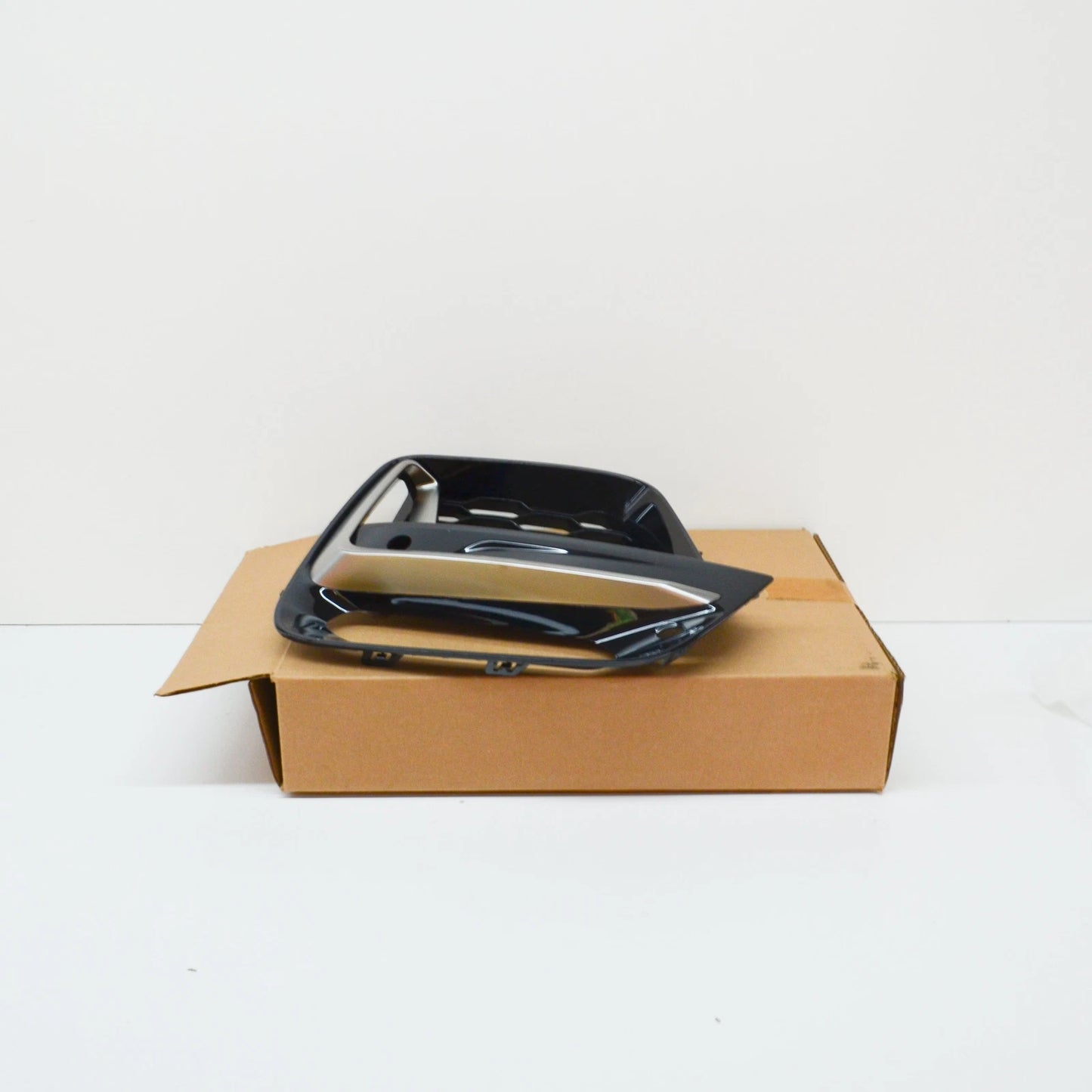 NEW BMW X3 G01 X4 G02 M FRONT BUMPER LEFT OPEN GRILLE 51118092759 ORIGINAL