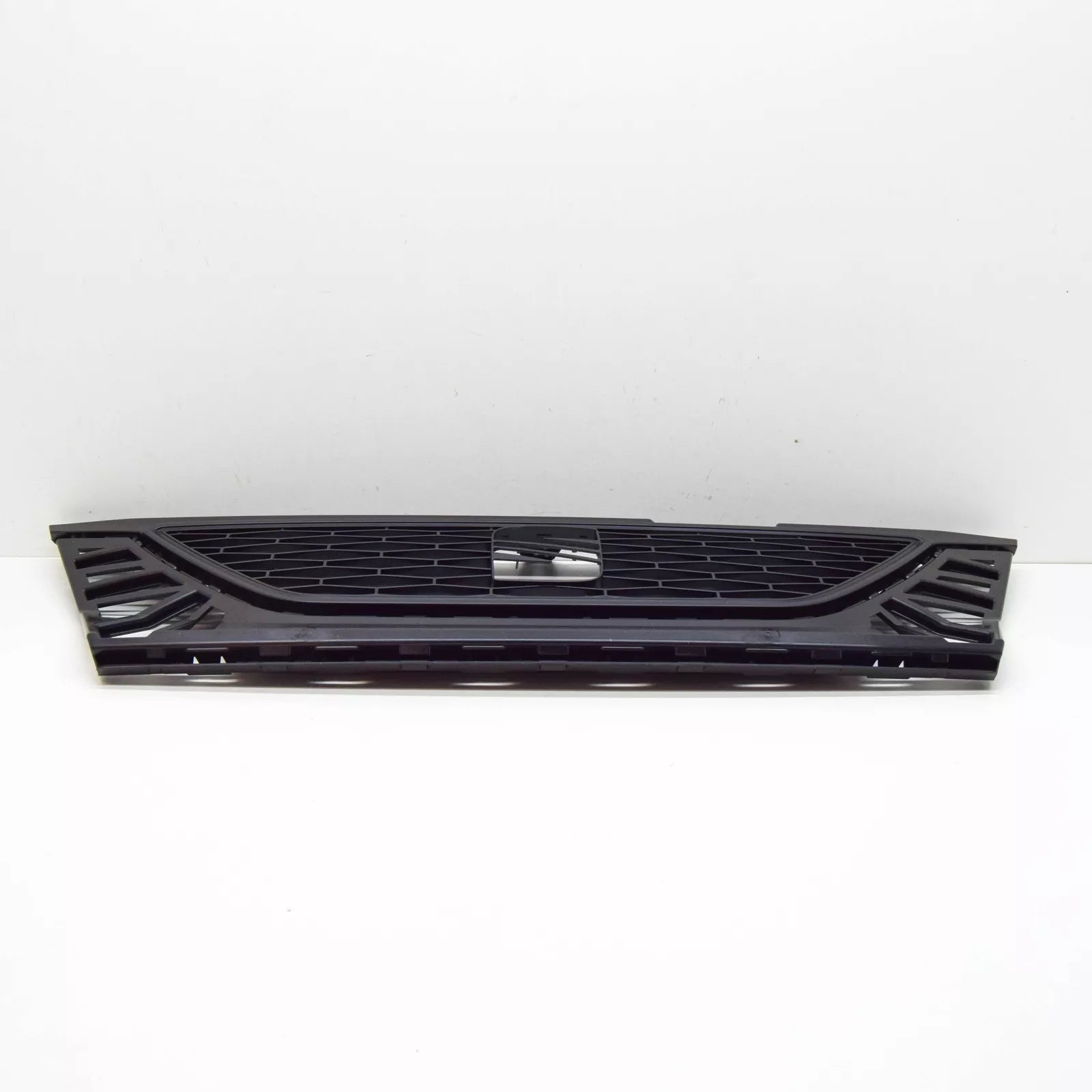 NEW SEAT MII KF1 FRONT BUMPER RADIATOR GRILLE 1SL8536539B9 ORIGINAL