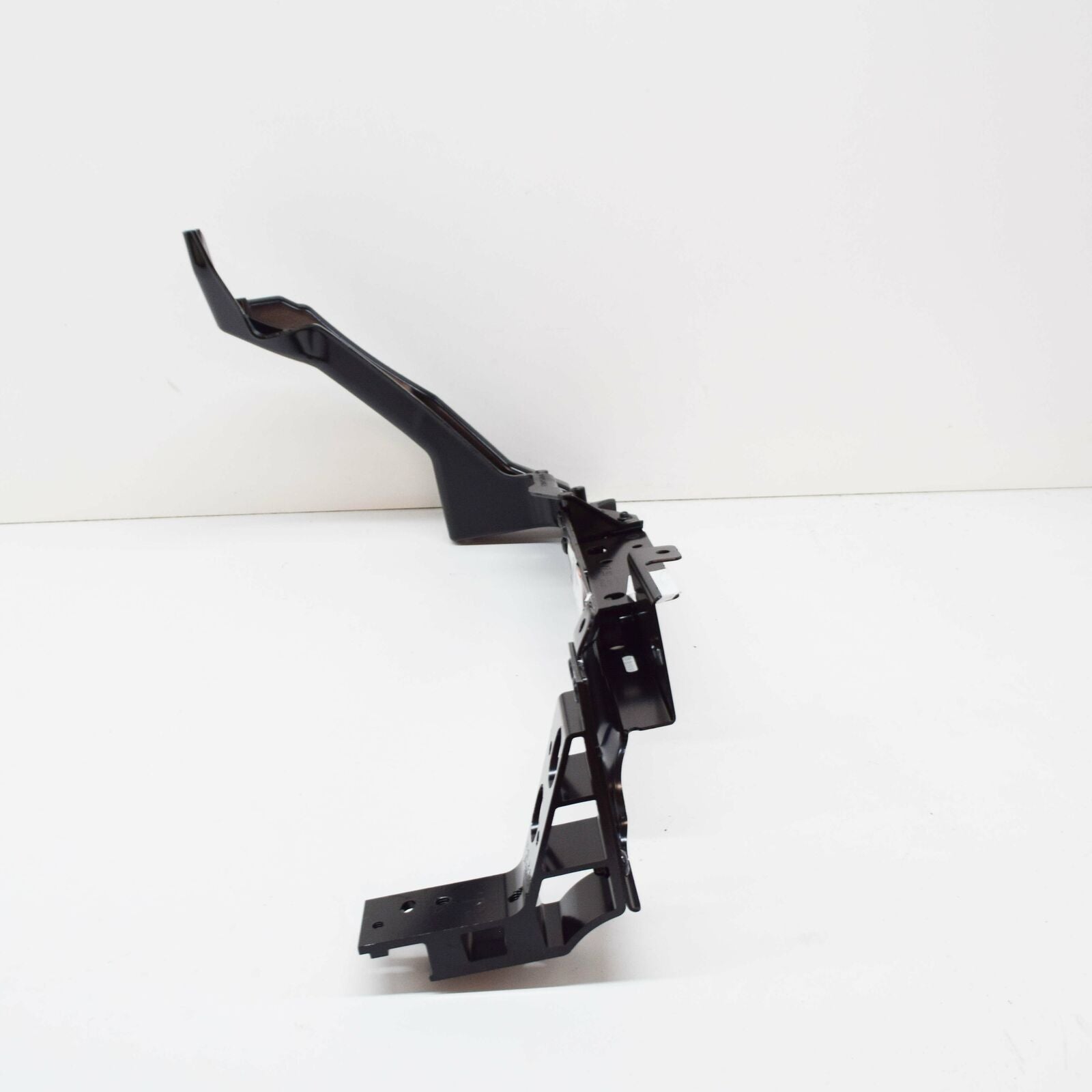 new jaguar f-pace x761 front panel right support frame t4a3584 original