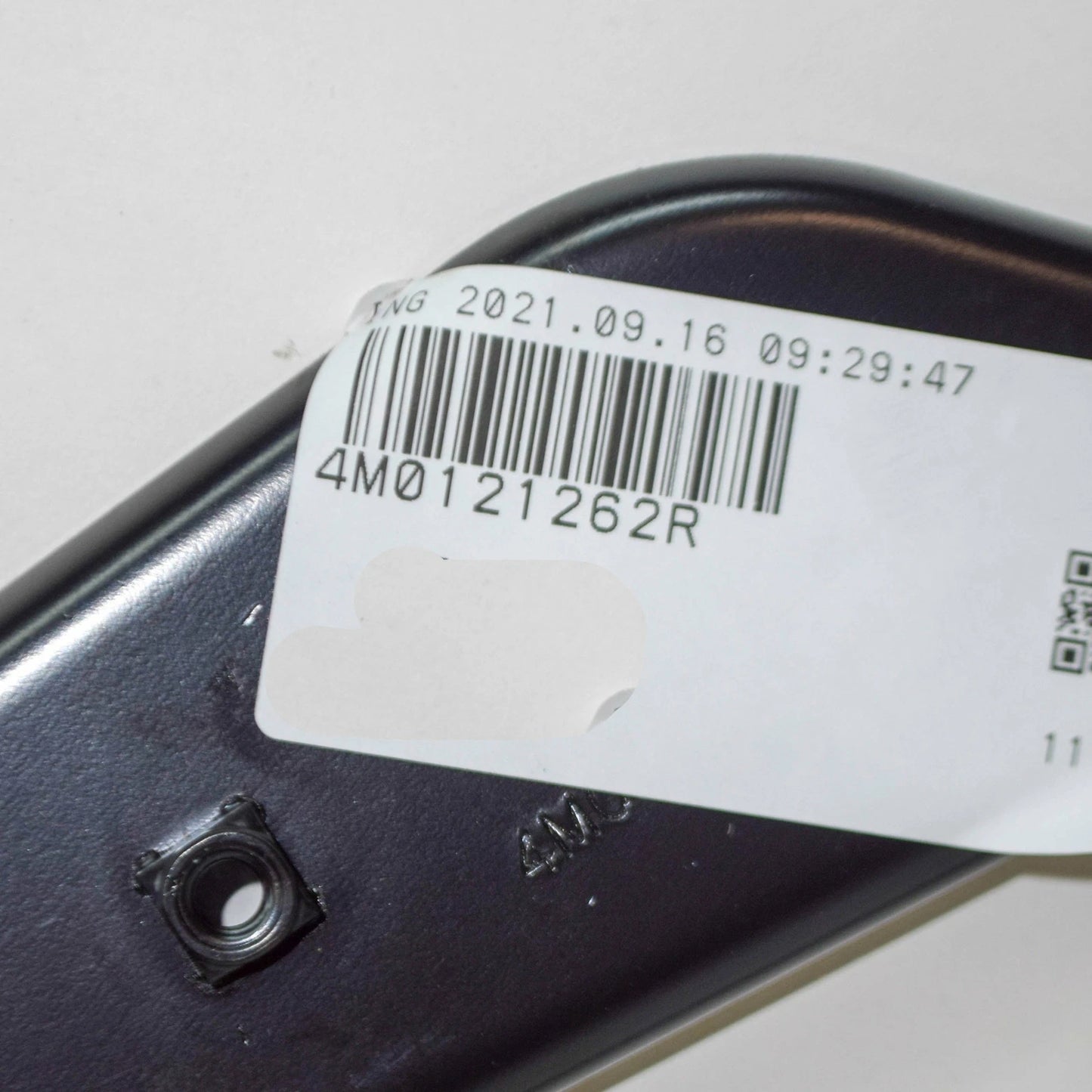 NEW AUDI Q7 4M FRONT ADDITIONAL COOLER MOUNT BRACKET UPPER 4M0121262R