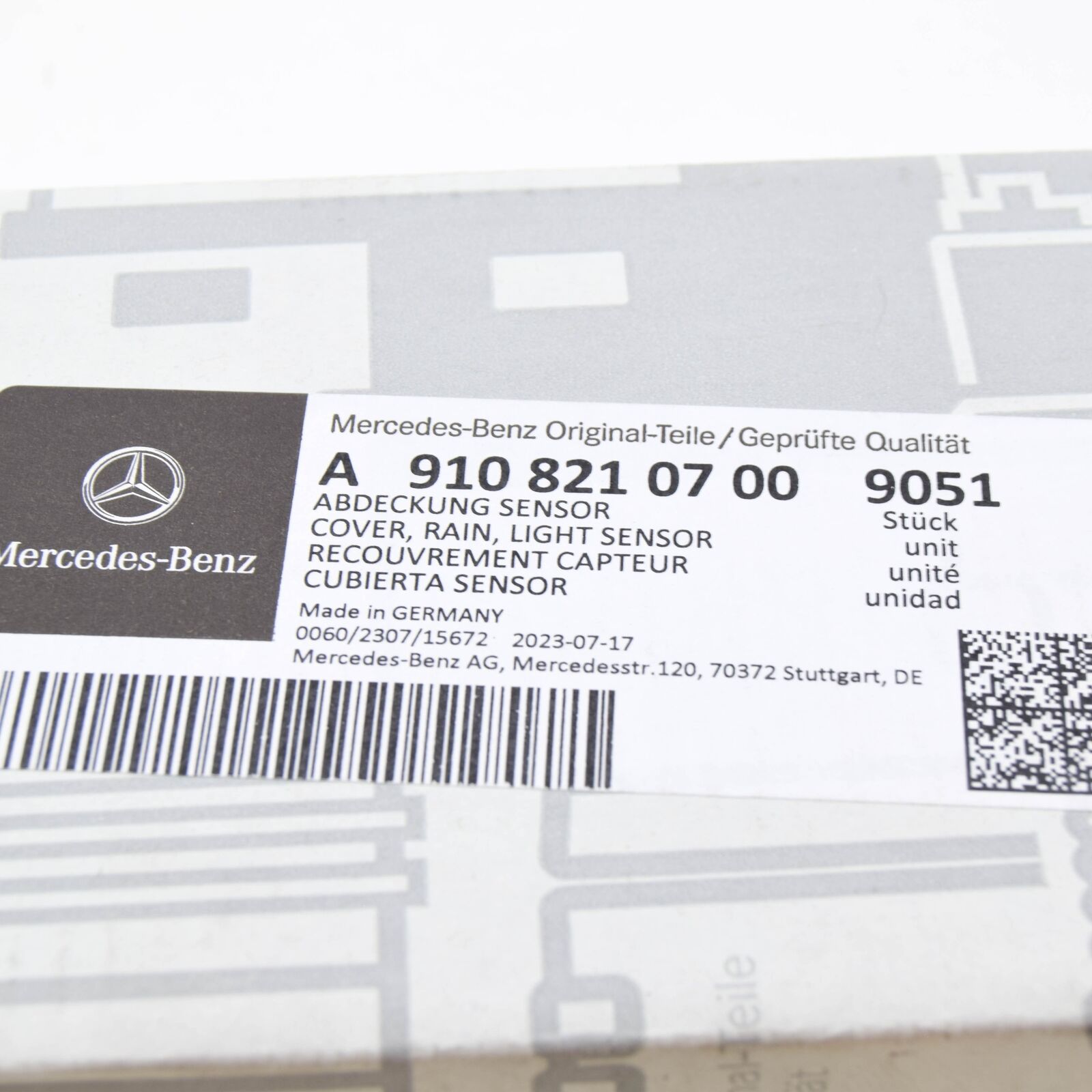 NEW MB SPRINTER W907 RAIN LIGHT SENSOR CENTER PART COVER A91082107009051