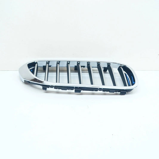 NEW BMW 5 G30 FRONT RIGHT KIDNEY GRILLE 51137473692 ORIGINAL