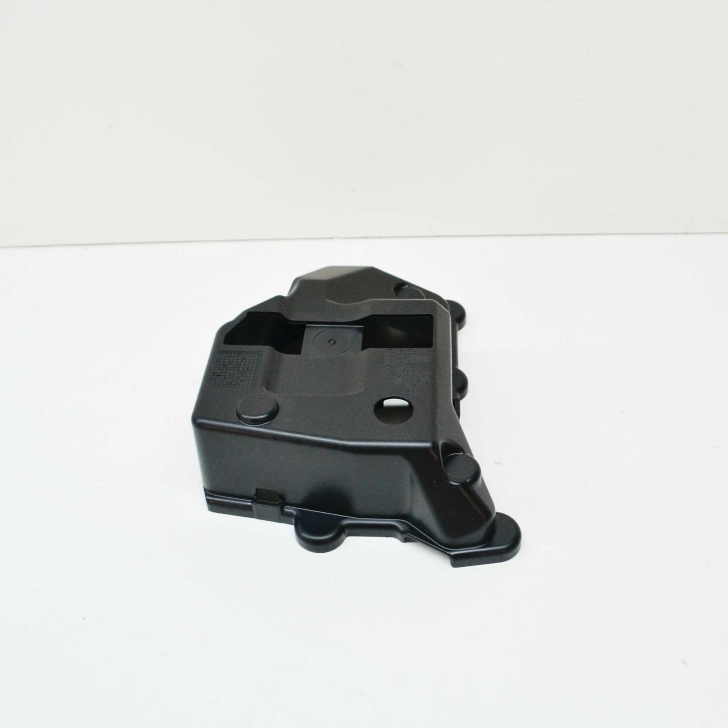 NEW AUDI A1 8X ENGINE COMPARTMENT TRIM COVER 04E103729 ORIGINAL