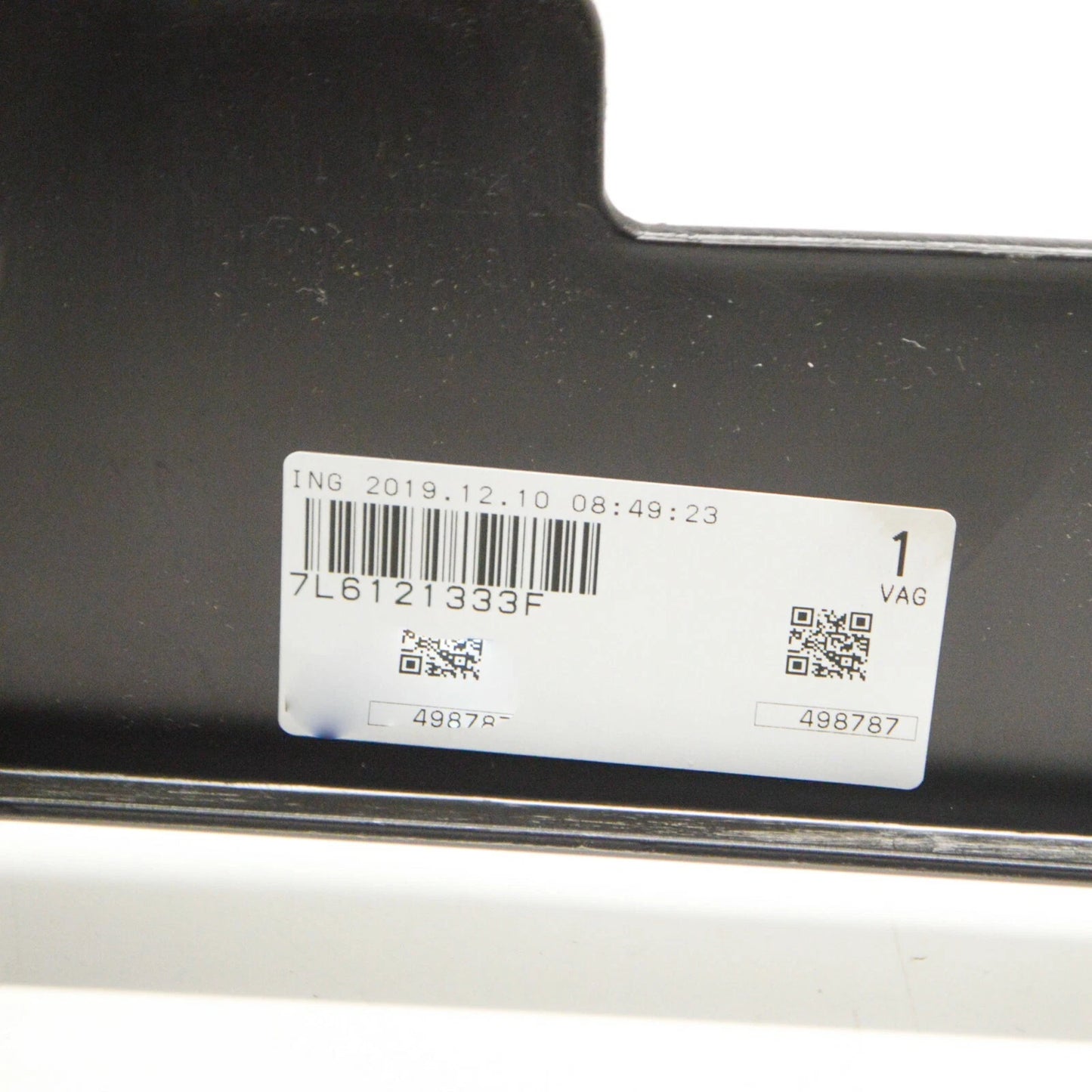 NEW VOLKSWAGEN TOUAREG 7L RADIATOR AIR GUIDE 7L6121333F