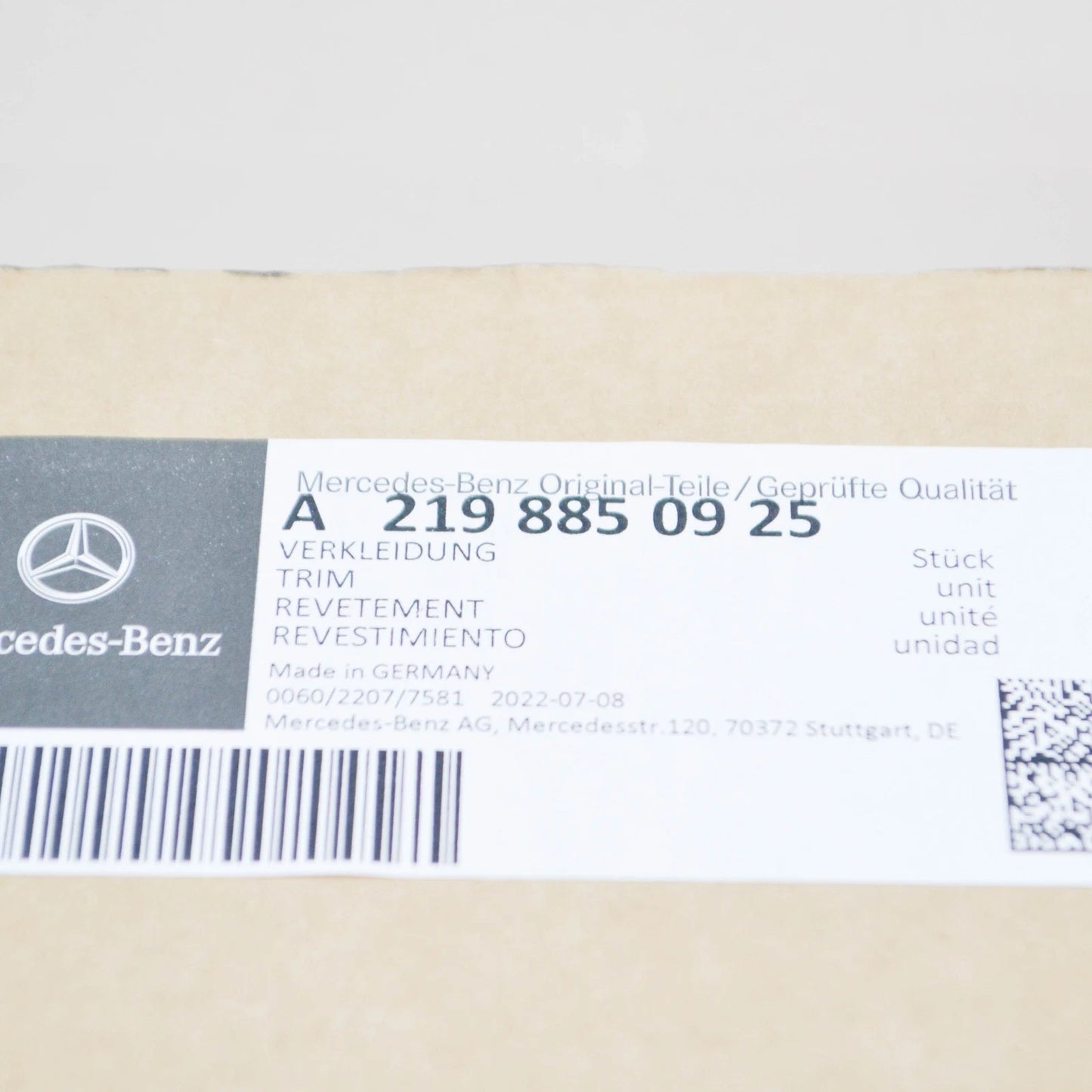 NEW MB CLS C219 AMG REAR BUMPER DIFFUSER A2198850925