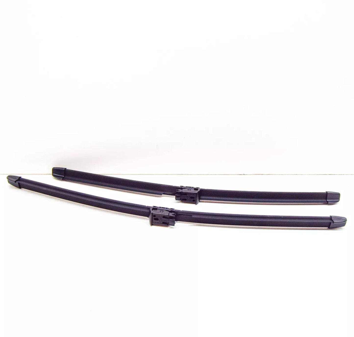 NEW MERCEDES-BENZ S W222 FRONT WINDSHIELD WIPER BLADE SET A2228201145 ORIGINAL