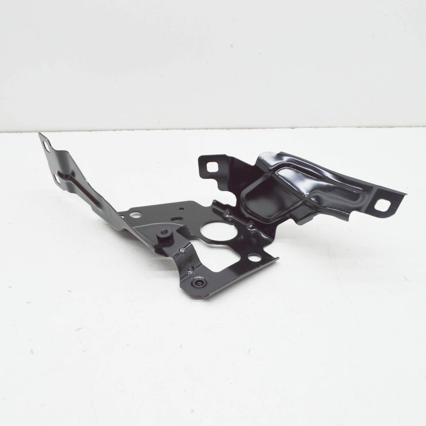 NEW BMW 4 COUPE G22 FRONT RIGHT FENDER PANEL HOLDER 41009466092 ORIGINAL