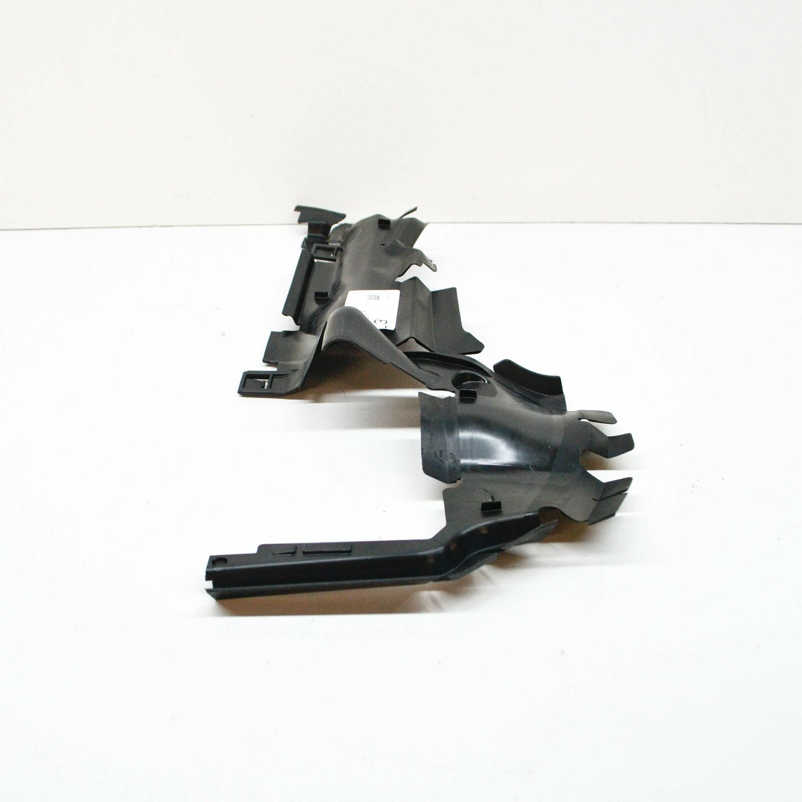 NEW AUDI A5 S5 8W6 FRONT LEFT OUTER RADIATOR SUPPORT BAFFLE 8W6121283AP ORIGINAL