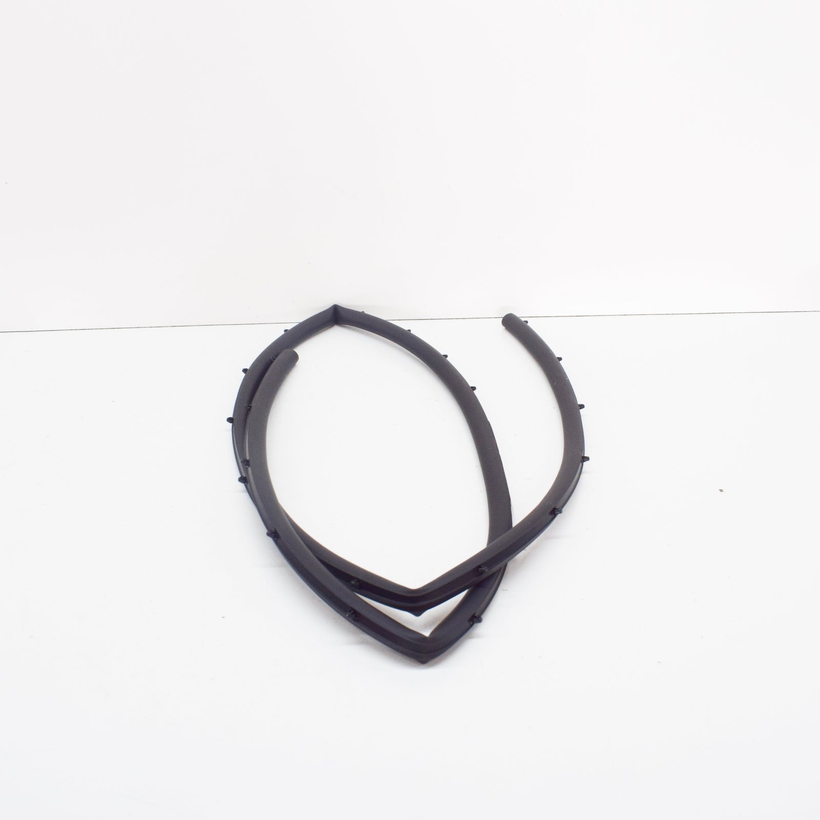 NEW VOLKSWAGEN TRANSPORTER T5 FRONT LEFT OUTER DOOR SEAL 7H0837671 ORIGINAL