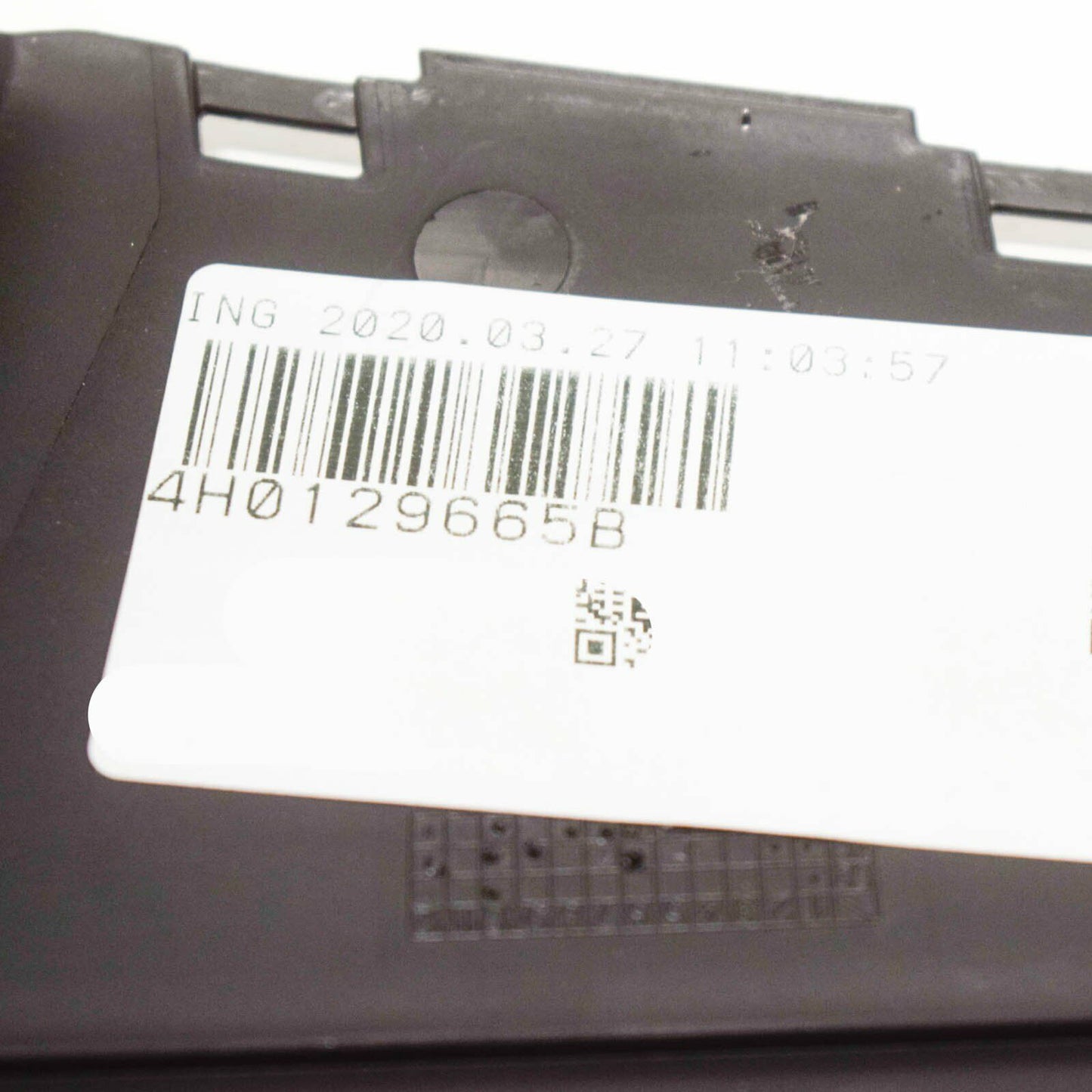 NEW AUDI A8 4H LEFT AIR INLET DUCT COVER 4H0129665B ORIGINAL