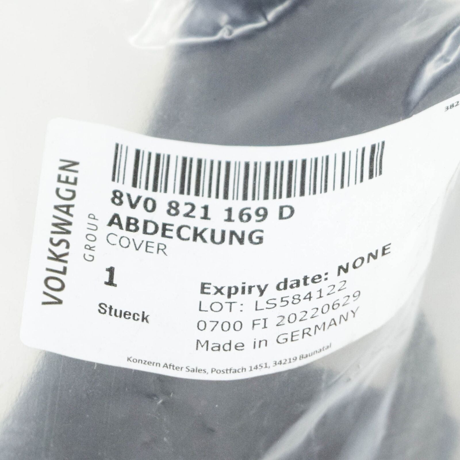 NEW AUDI A3 8V1,8VK FRONT LEFT UPPER BONNET COVER 8V0821169D ORIGINAL