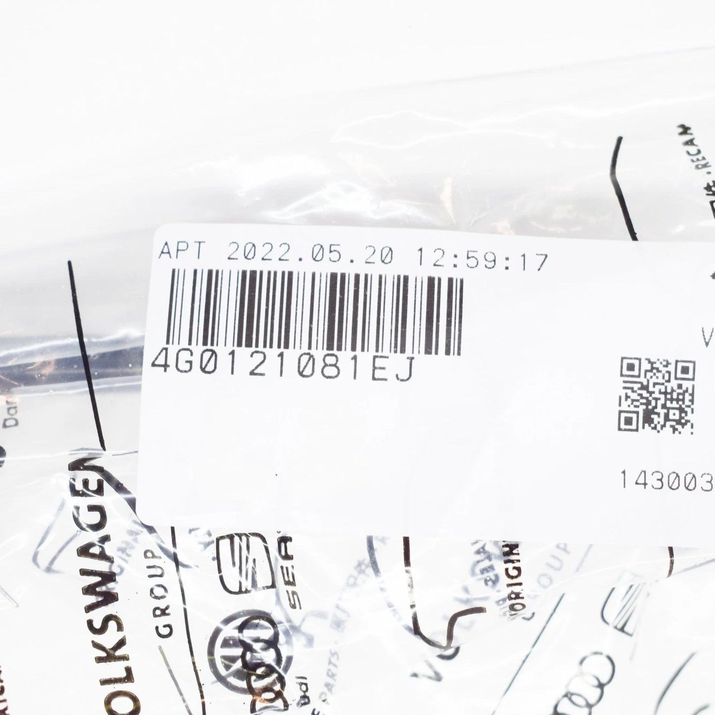 NEW AUDI A6 C7 FRONT LEFT COOLING BREATHER LINE 4G0121081EJ ORIGINAL