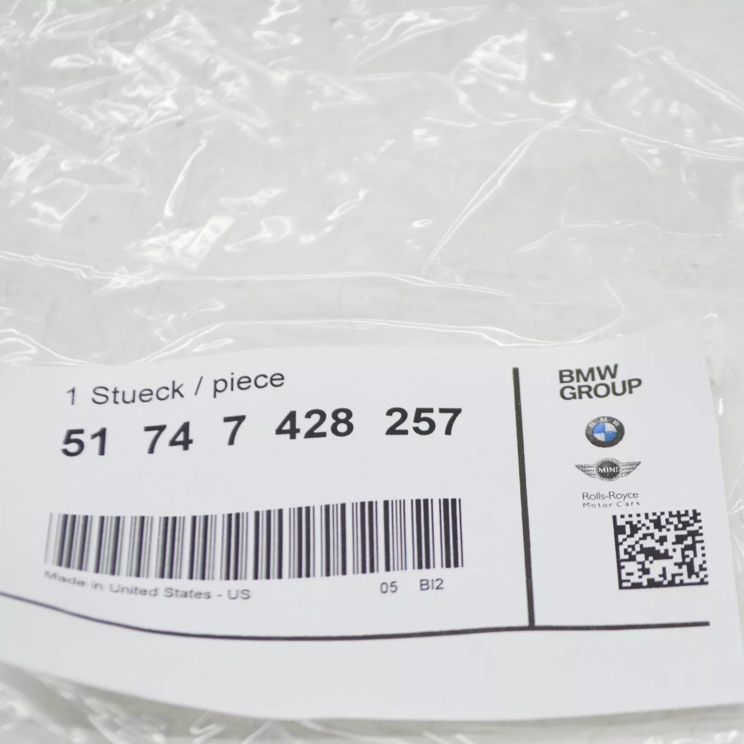 NEW BMW X5 G05 UPPER DUCT COVER LID 51747428257 ORIGINAL