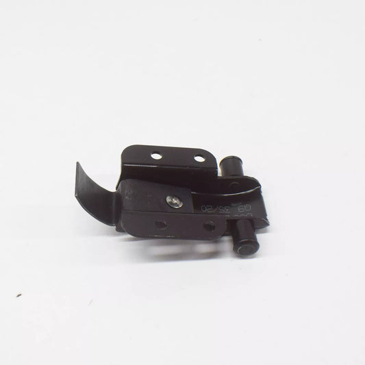 NEW MERCEDES BENZ SPRINTER 906 REAR DOOR STRAP BRACKET A9067600428 ORIGINAL