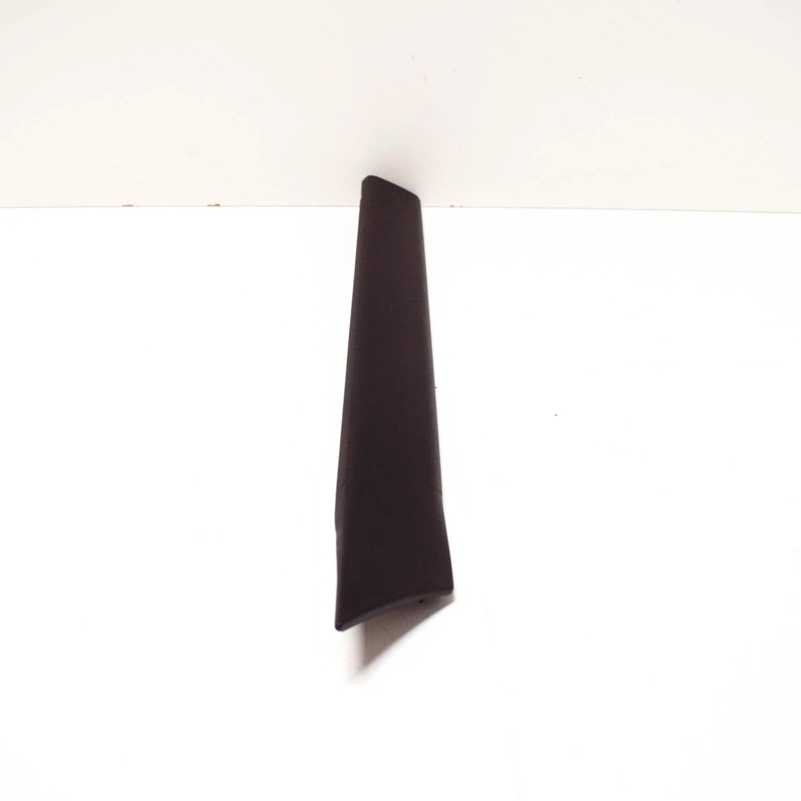 NEW BMW M3 E36 REAR RIGHT QUARTER MOLDING TRIM 51132233690 2233690 ORIGINAL