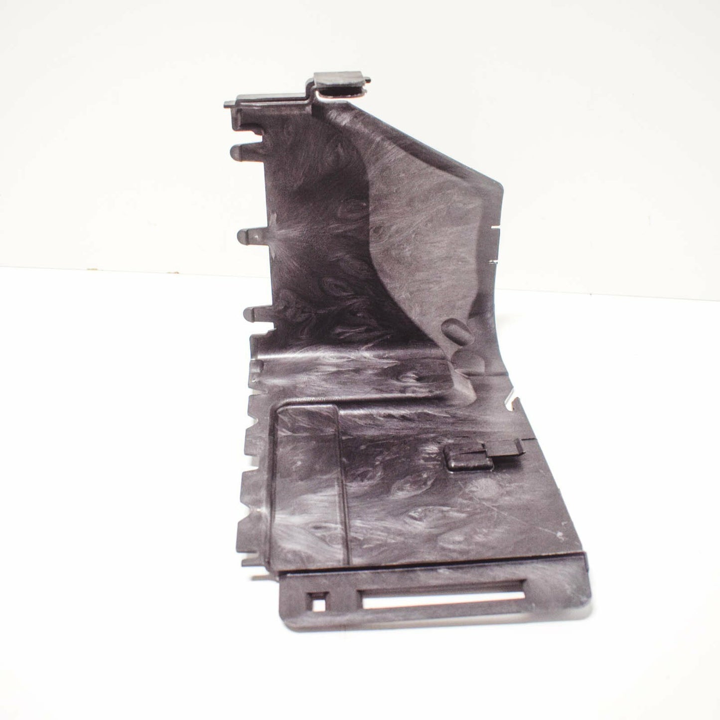 NEW MERCEDES BENZ A W176 FRONT BATTERY TRIM COVER A2465410105 ORIGINAL