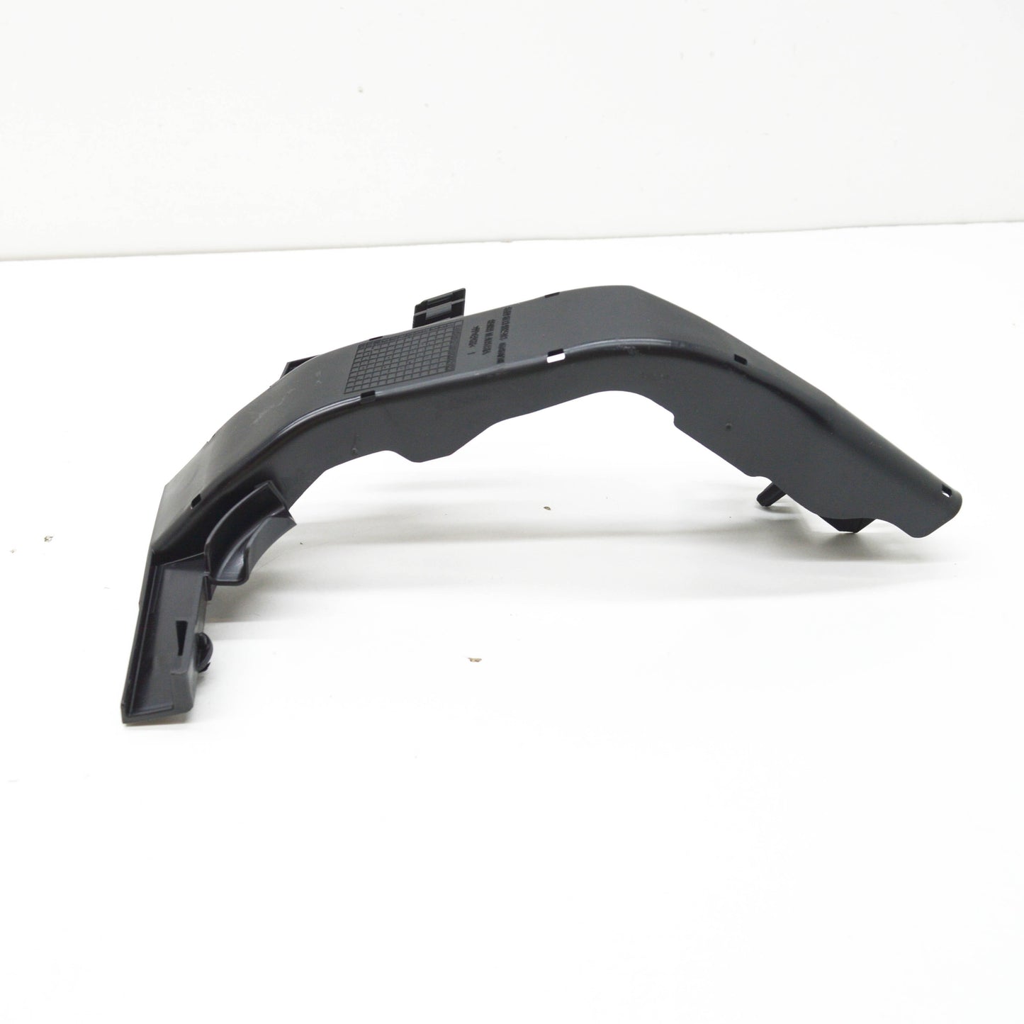 new bmw 5 g30 wheelhousing cable duct 61139325403 original