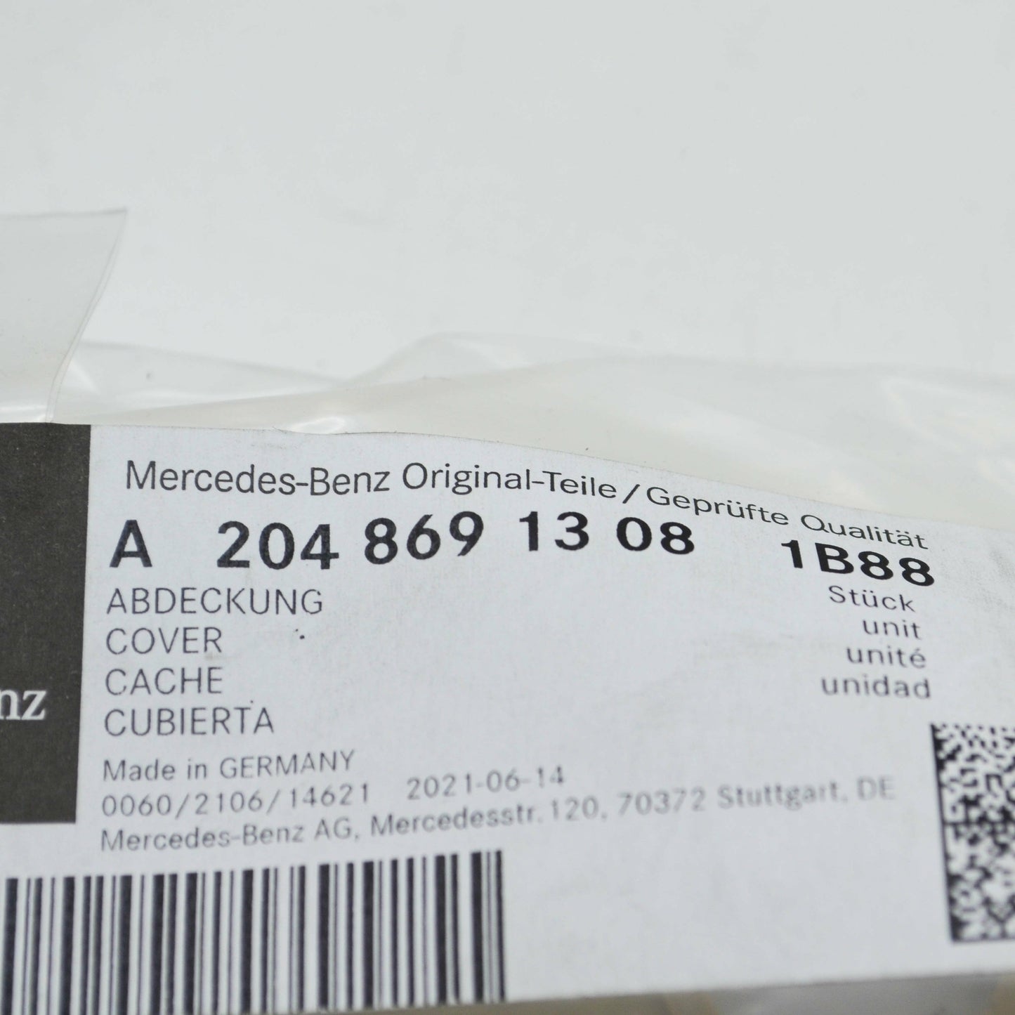 NEW MB GLC C253 REAR LEFT LUGGAGE NET BRACKET COVER A20486913081B88 ORIGINAL