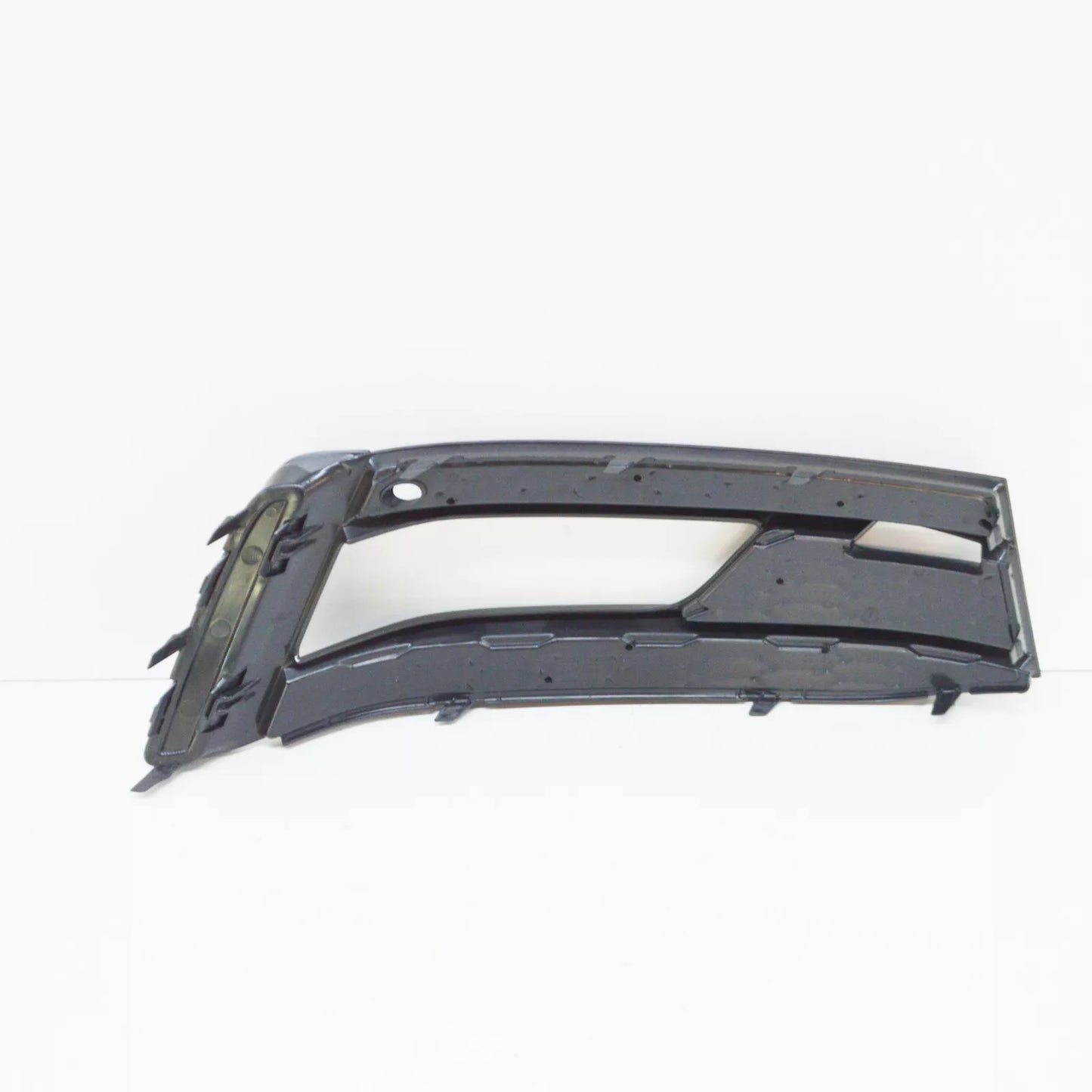 NEW AUDI A1 8X FRONT BUMPER LEFT GRILLE 8XA807647A1RR