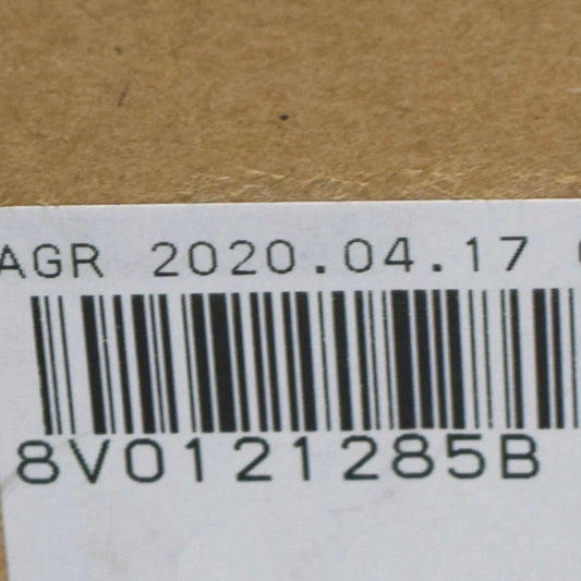 NEW AUDI A3 8V UPPER CENTRE AIR GUIDE 8V0121285B ORIGINAL