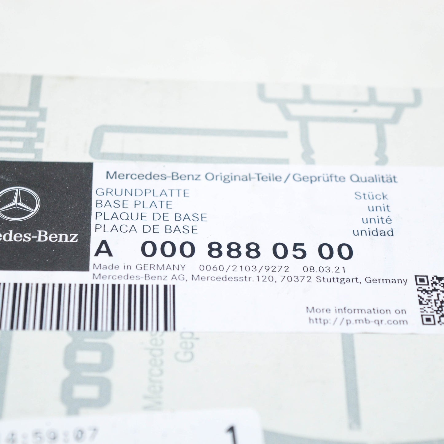 NEW MB GLC COUPE C253 FRONT BUMPER RADIATOR GRILLE STAR AMG A0008880500 ORIGINAL