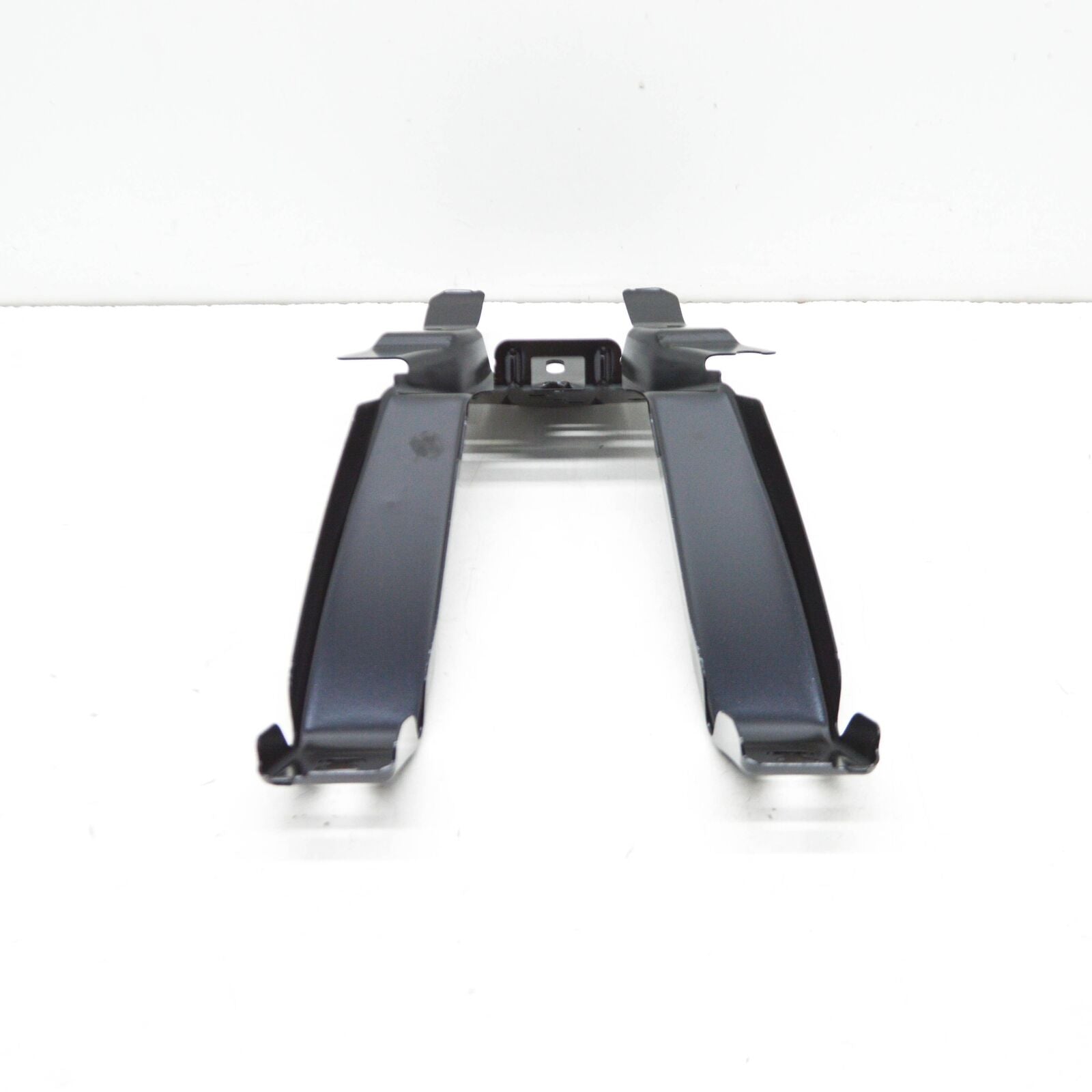 NEW VOLKSWAGEN ID.4 E21 FRONT LEFT LOCK SUPPORT CARRIER 11A805567F ORIGINAL