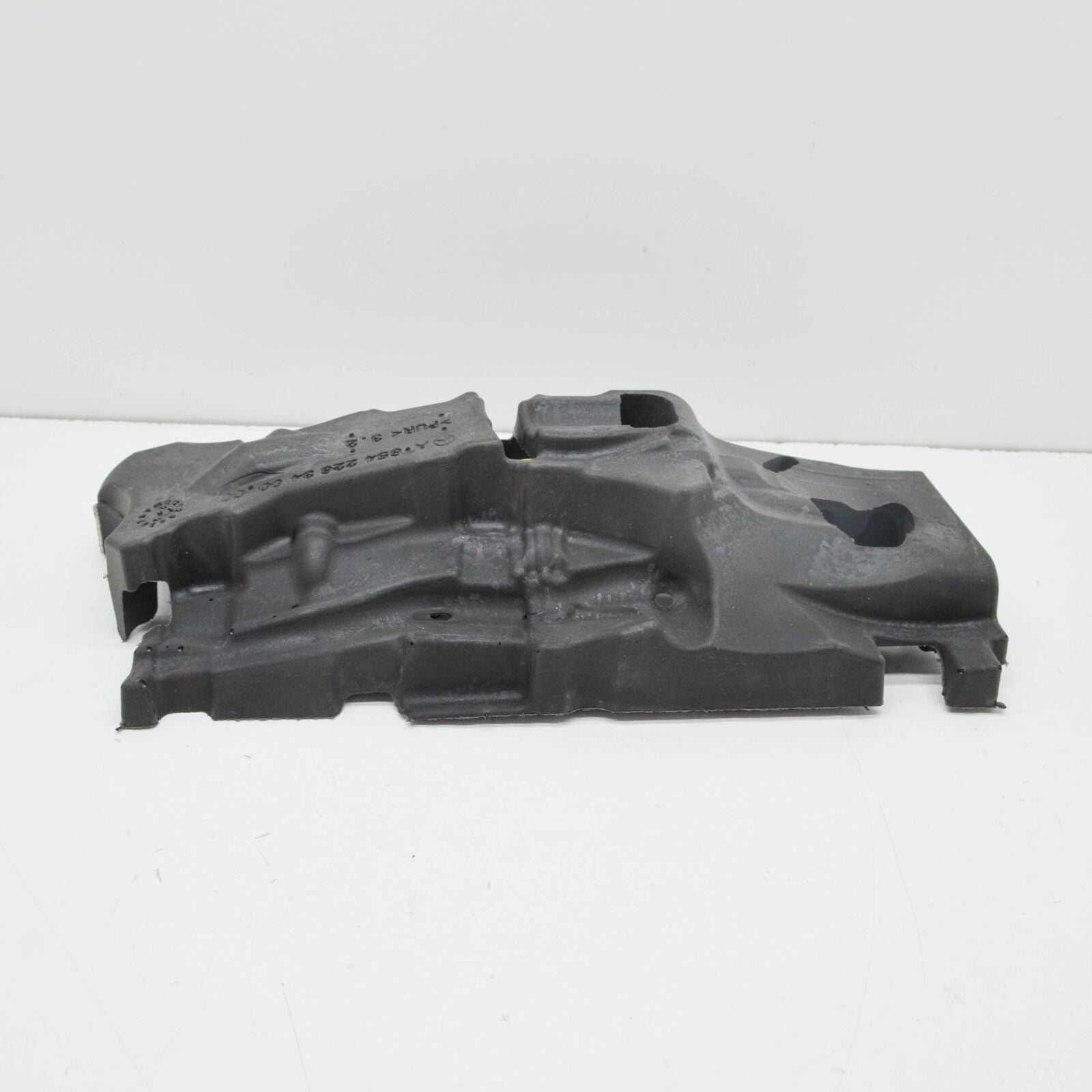 NEW MERCEDES-BENZ A W177 CYLINDER HEAD COVER SOUNDPROOFING A6542263400 ORIGINAL