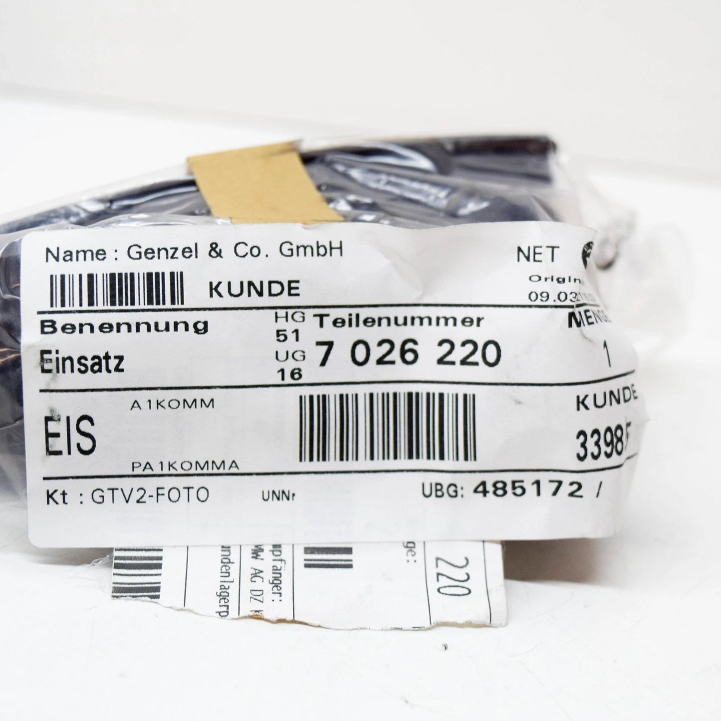 NEW BMW 1 E87 FRONT CENTER CONSOLE INSERT COVER TRIM 7026220 ORIGINAL