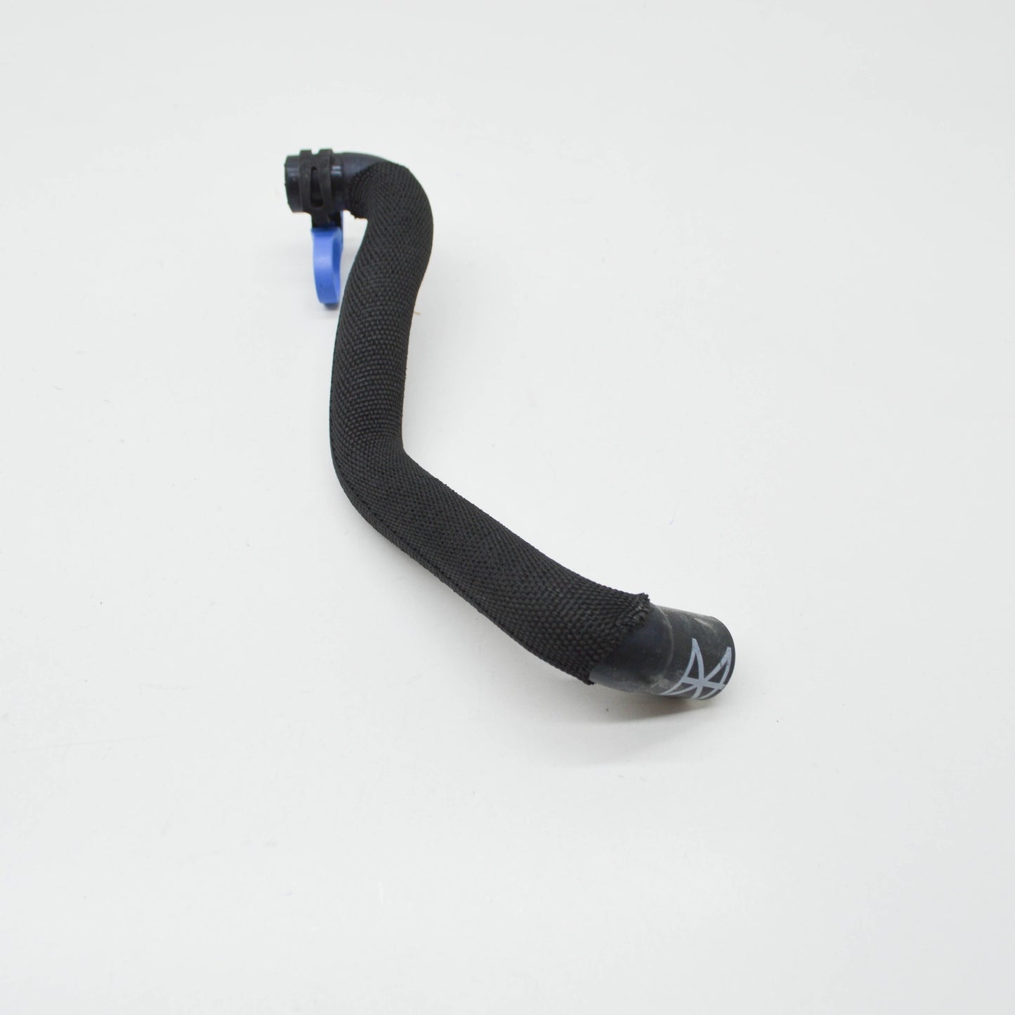 NEW AUDI A6 C8 COOLANT HOSE PIPE 4K0121475 ORIGINAL