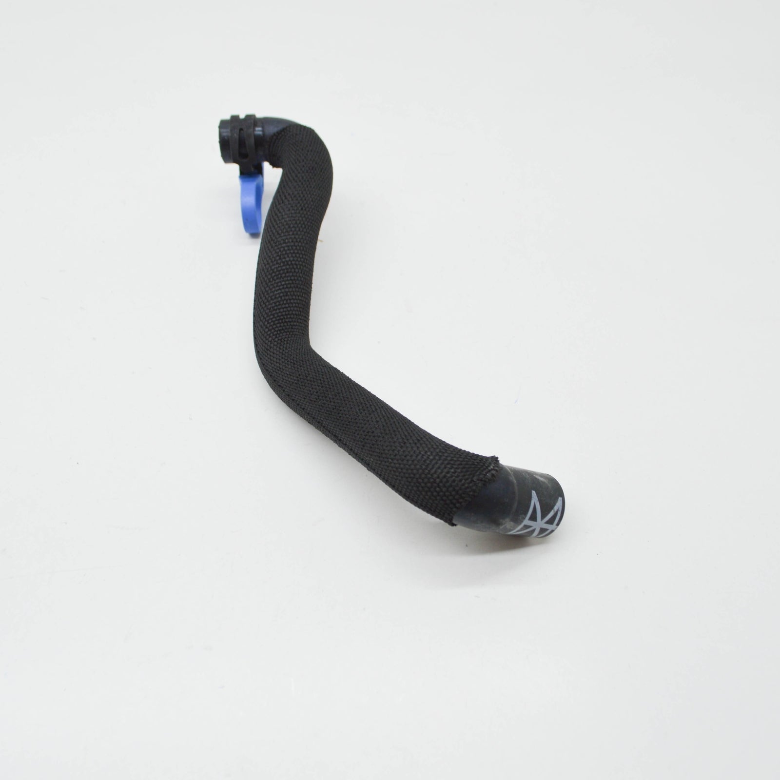 NEW AUDI A6 C8 COOLANT HOSE PIPE 4K0121475 ORIGINAL