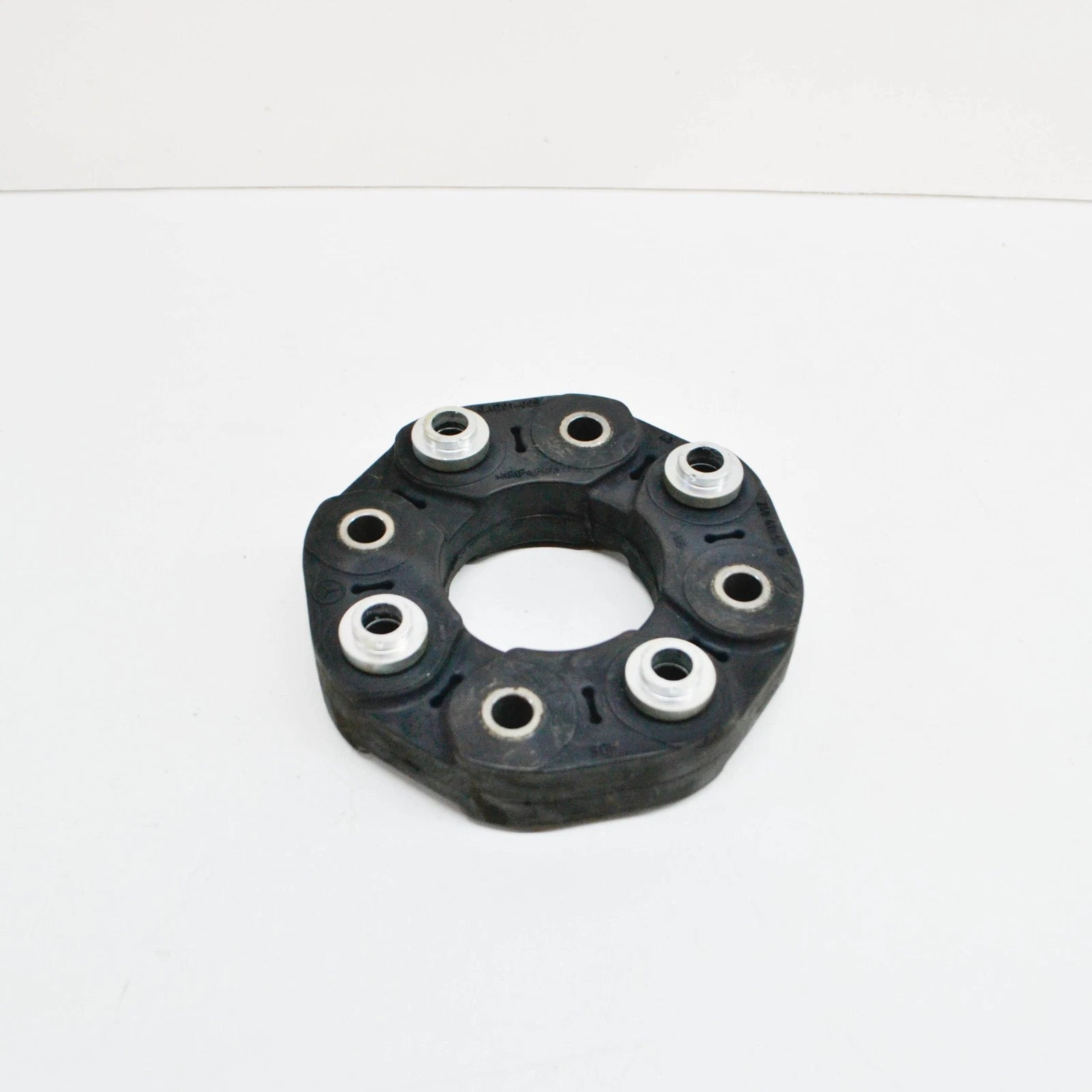NEW MERCEDES-BENZ C W205 PROPELLER SHAFT REAR FLEXIBLE DISK A2404100115 ORIGINAL