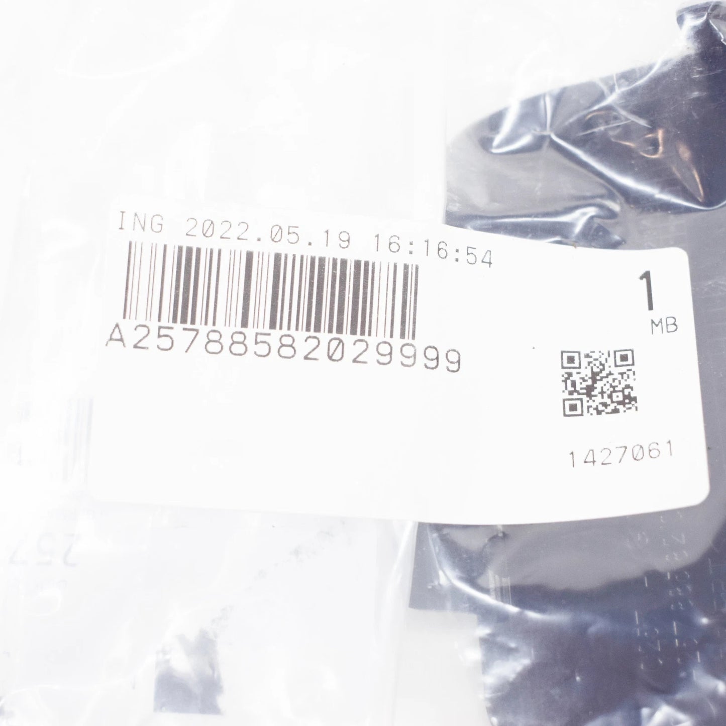 NEW MB CLS C257 RIGHT REAR JACK SUPPORT POINT CAP A25788582029999