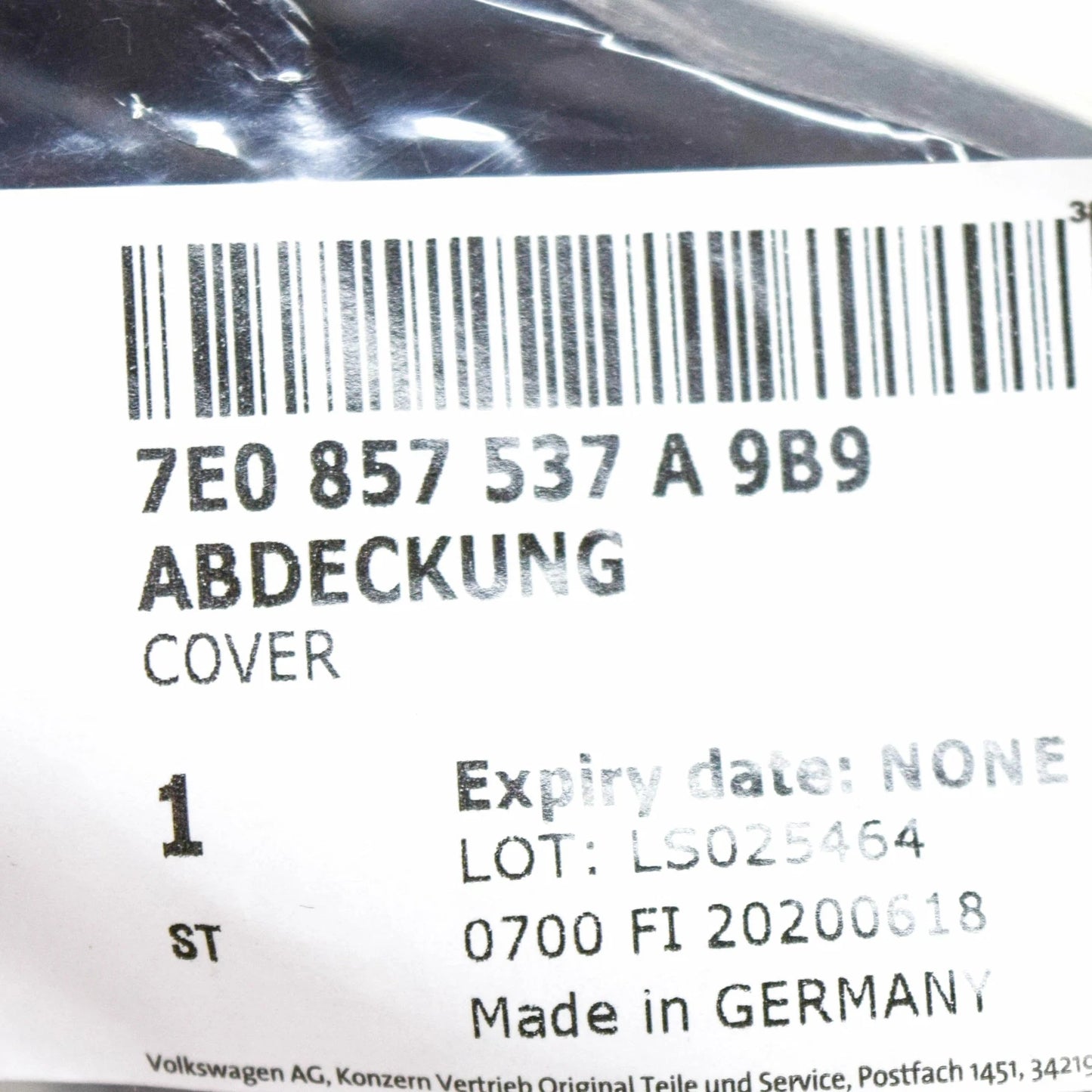 NEW VW TRANSPORTER T6 FRONT LEFT DOOR MIRROR COVER LOWER TRIM 7E0857537A9B9