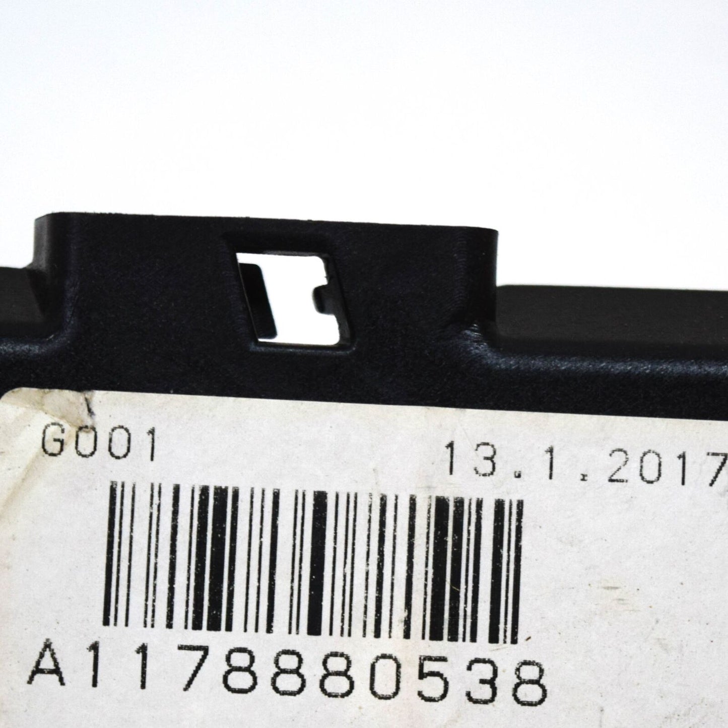 NEW MB CLA X117 FRONT RADIATOR GRILLE TOP LEFT AIR DEFLECTOR A1178880538